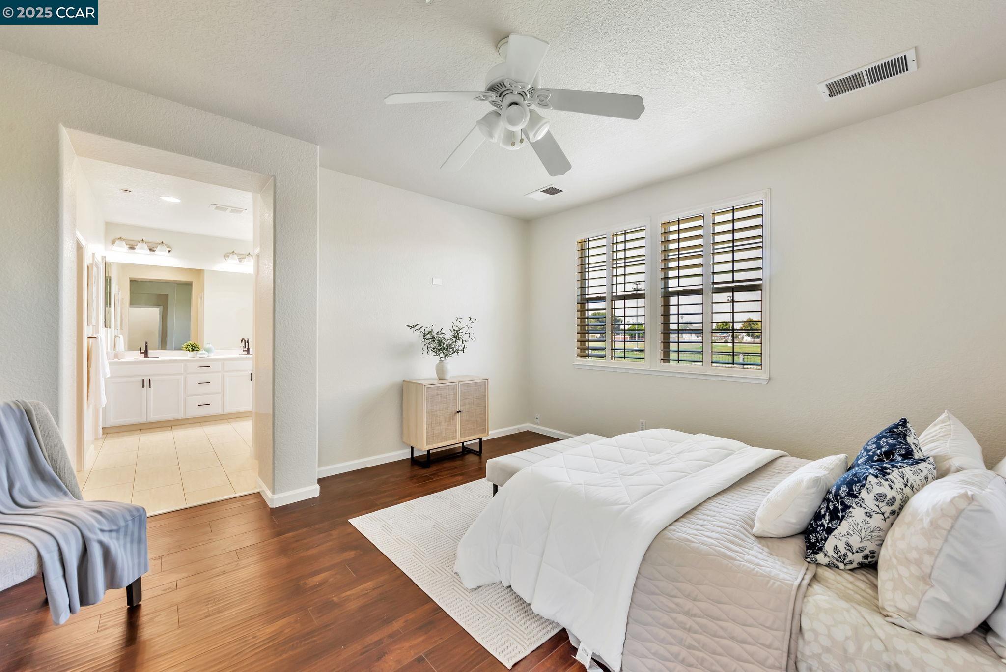 Detail Gallery Image 31 of 49 For 237 Dutra Vernaci Dr, Union City,  CA 94587 - 5 Beds | 3 Baths