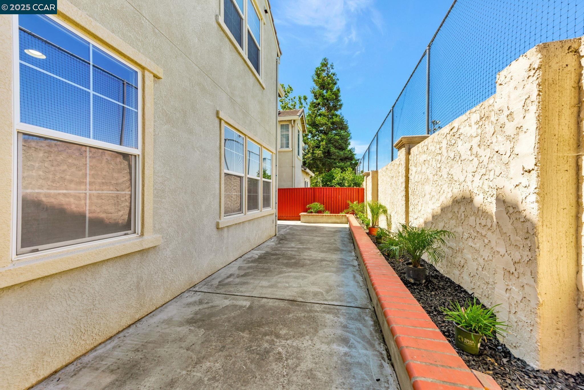 Detail Gallery Image 46 of 49 For 237 Dutra Vernaci Dr, Union City,  CA 94587 - 5 Beds | 3 Baths