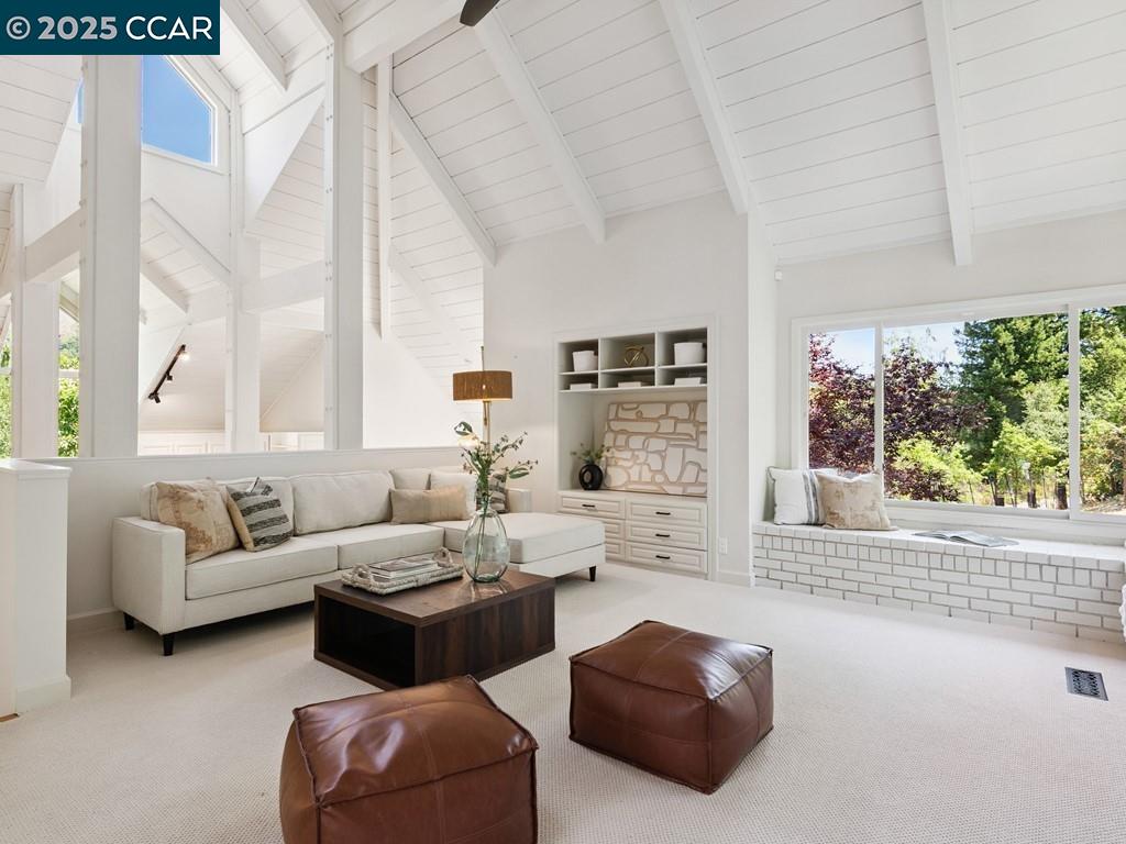 Detail Gallery Image 16 of 60 For 27 Toledo Dr, Lafayette,  CA 94549 - 5 Beds | 3/1 Baths