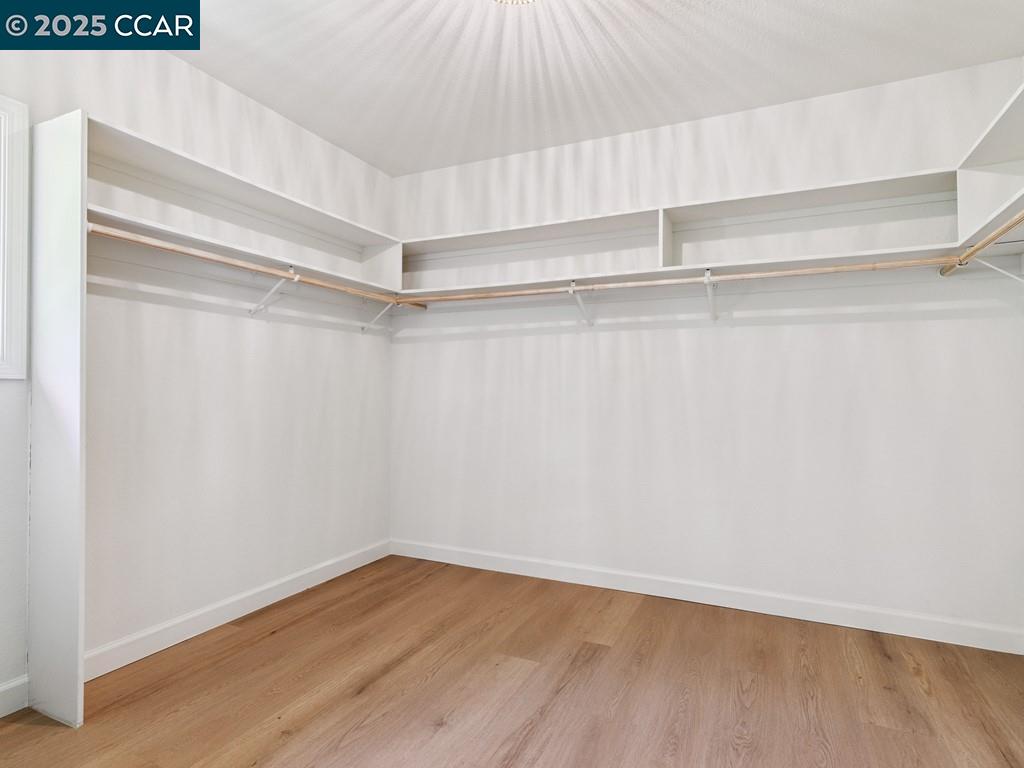 Detail Gallery Image 28 of 60 For 27 Toledo Dr, Lafayette,  CA 94549 - 5 Beds | 3/1 Baths