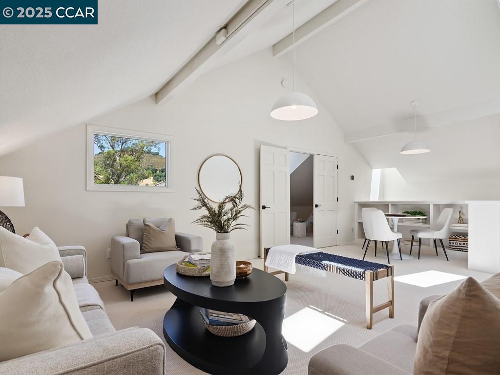 Detail Gallery Image 34 of 60 For 27 Toledo Dr, Lafayette,  CA 94549 - 5 Beds | 3/1 Baths