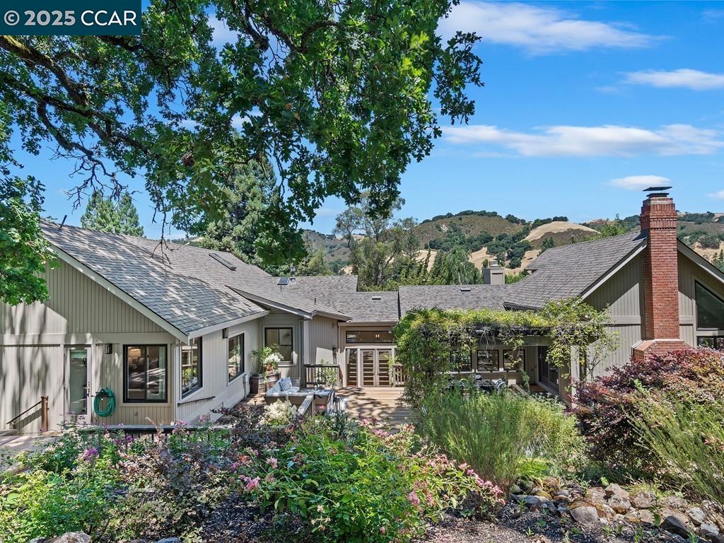 Detail Gallery Image 44 of 60 For 27 Toledo Dr, Lafayette,  CA 94549 - 5 Beds | 3/1 Baths