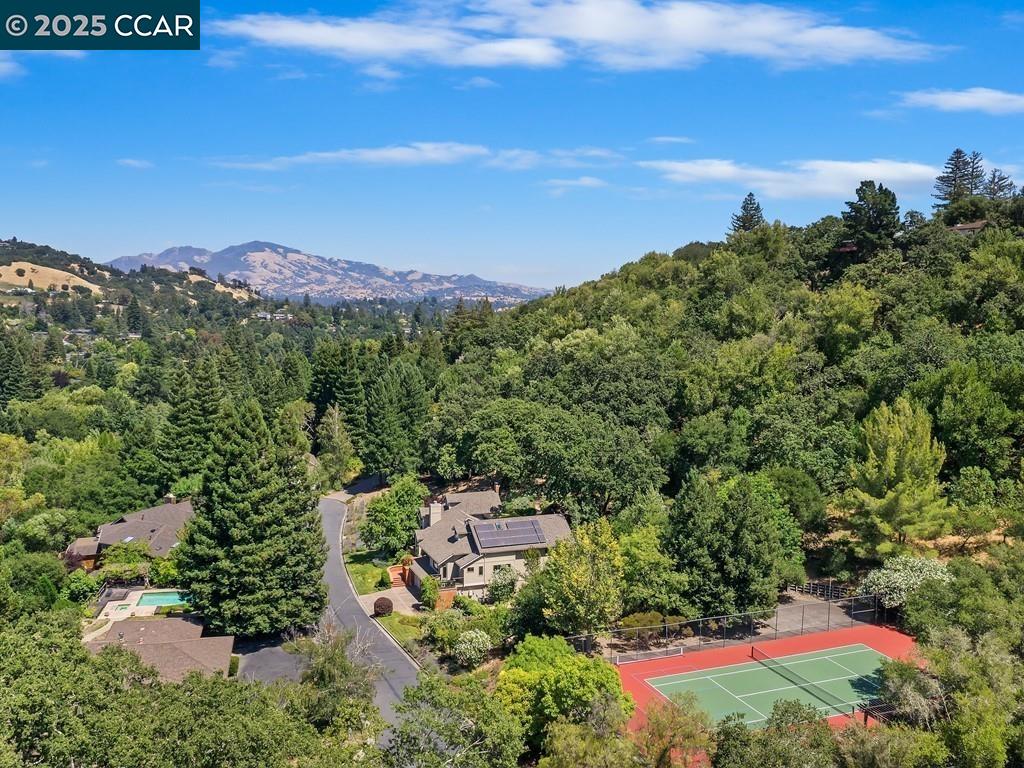 Detail Gallery Image 58 of 60 For 27 Toledo Dr, Lafayette,  CA 94549 - 5 Beds | 3/1 Baths
