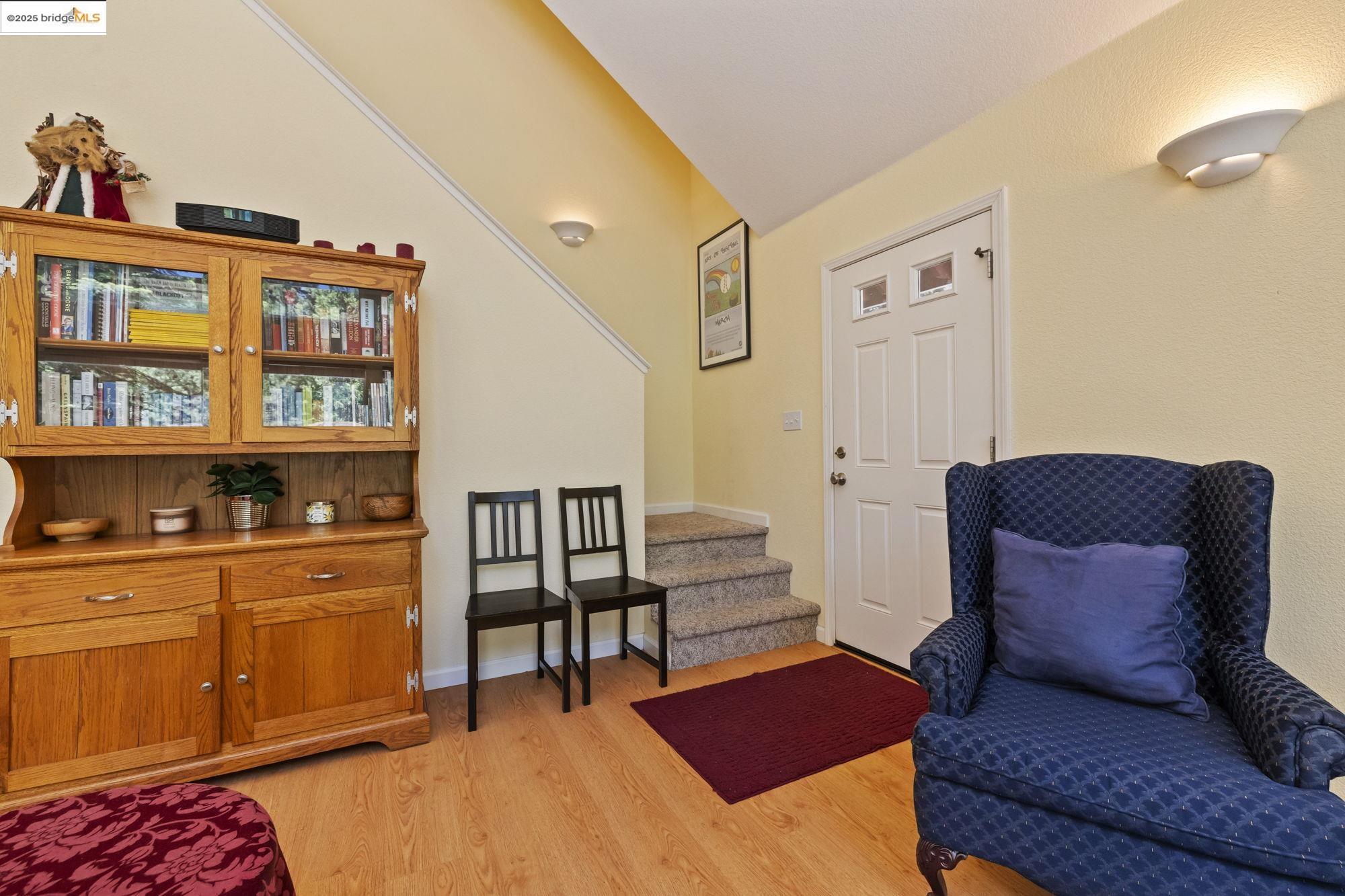 Detail Gallery Image 13 of 37 For 25195 Esther Ave, Mi Wuk Village,  CA 95346 - 3 Beds | 2/1 Baths