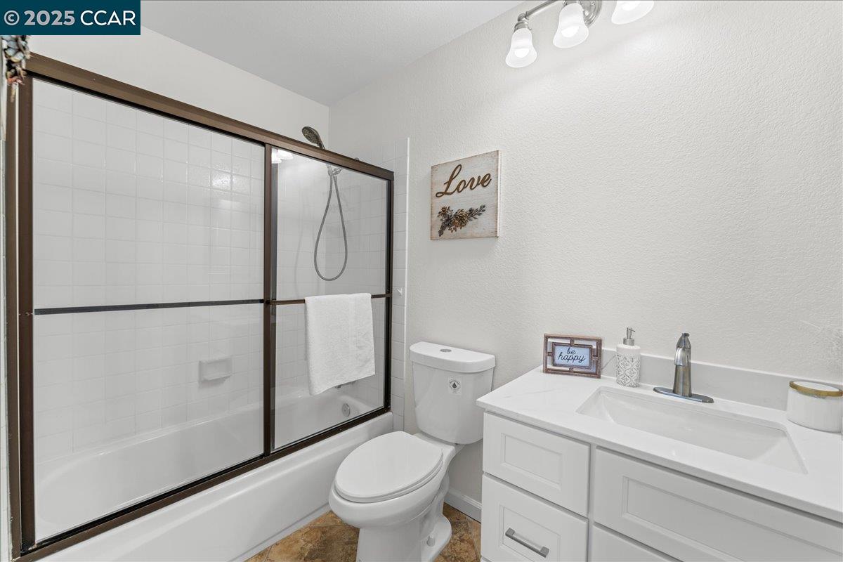 Photo #15: 41103864 Listing: Photo #15