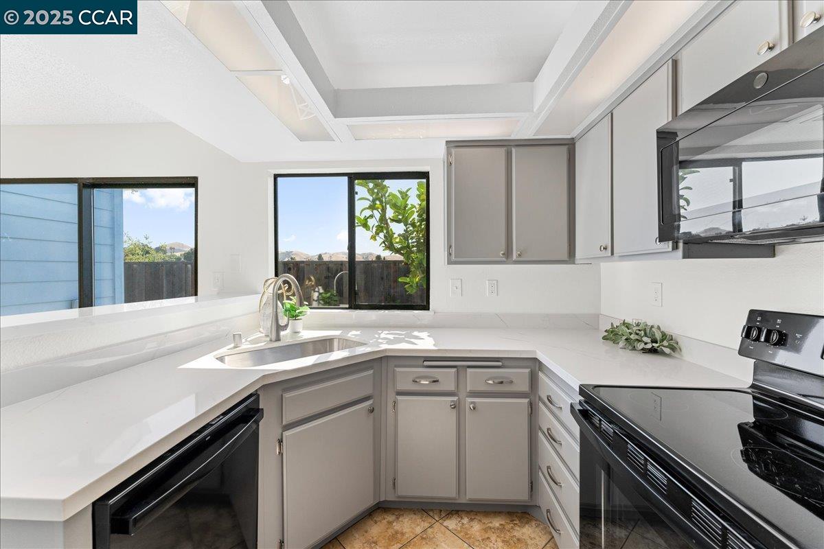 Photo #9: 41103864 Listing: Photo #9
