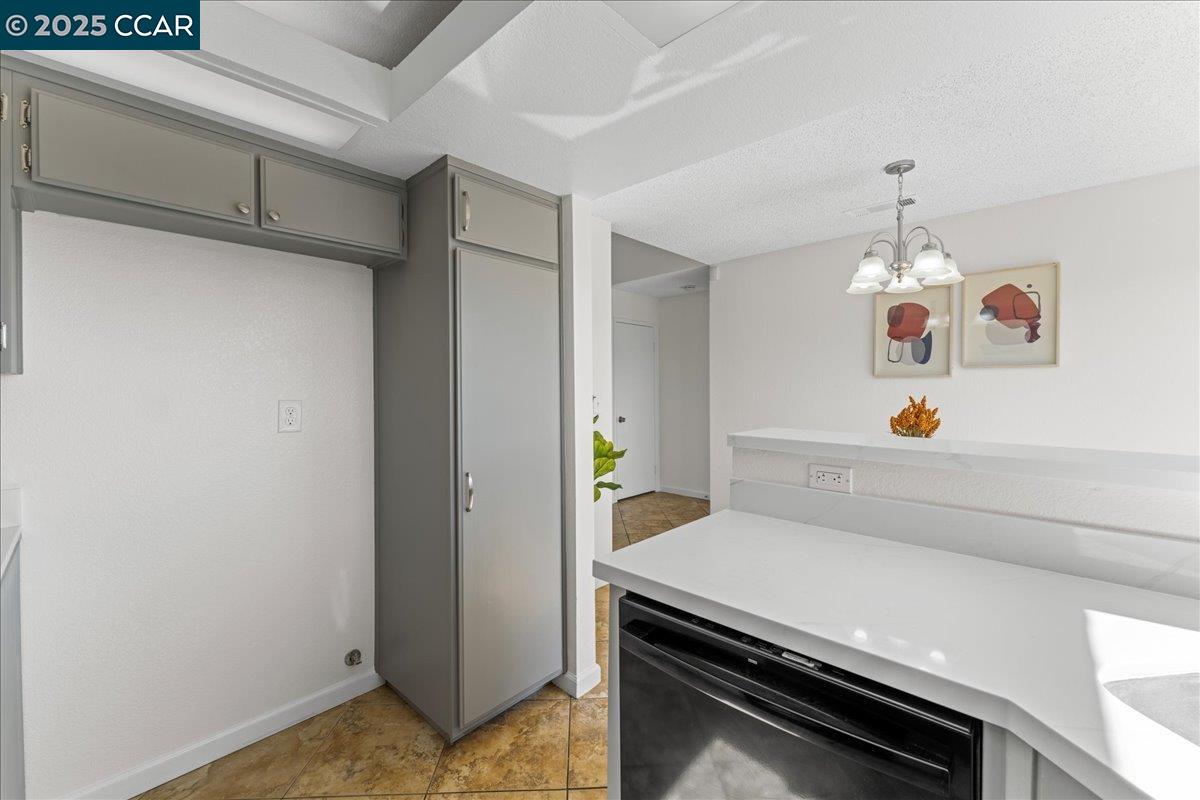 Photo #10: 41103864 Listing: Photo #10