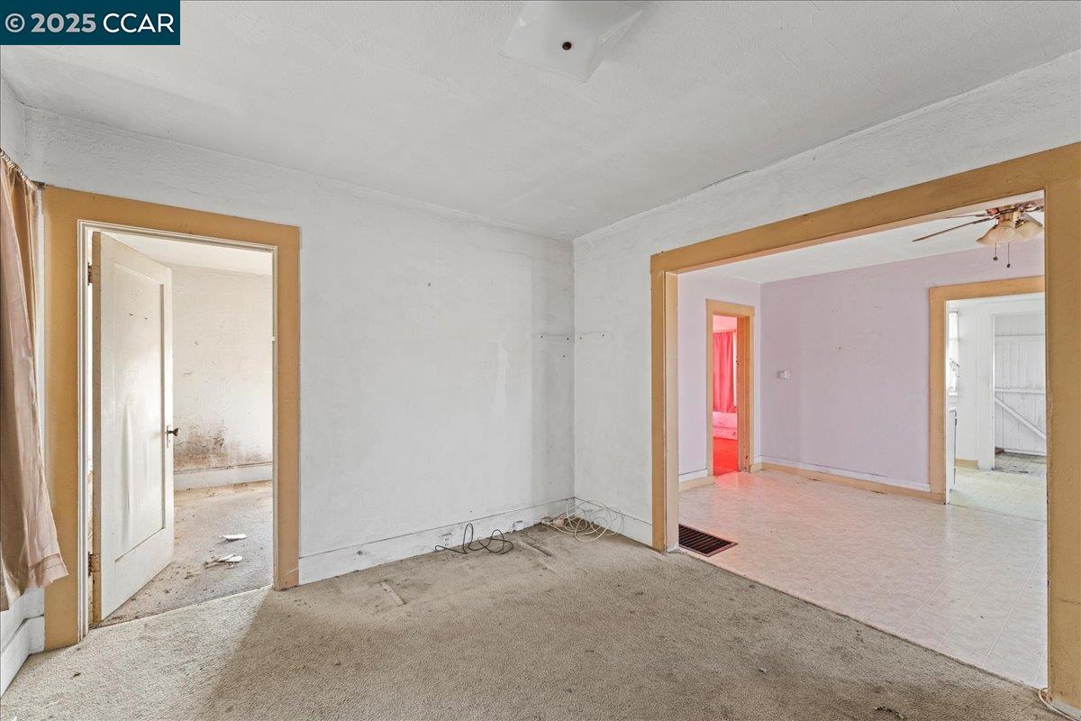 Detail Gallery Image 14 of 26 For 1229 55th St, Emeryville,  CA 94608 - 2 Beds | 1 Baths