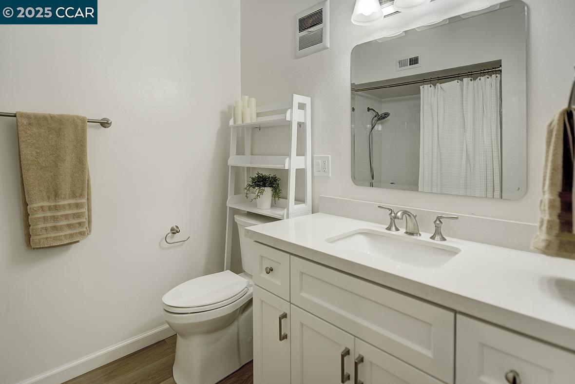 Photo #27: 41103868 Listing: Photo #27