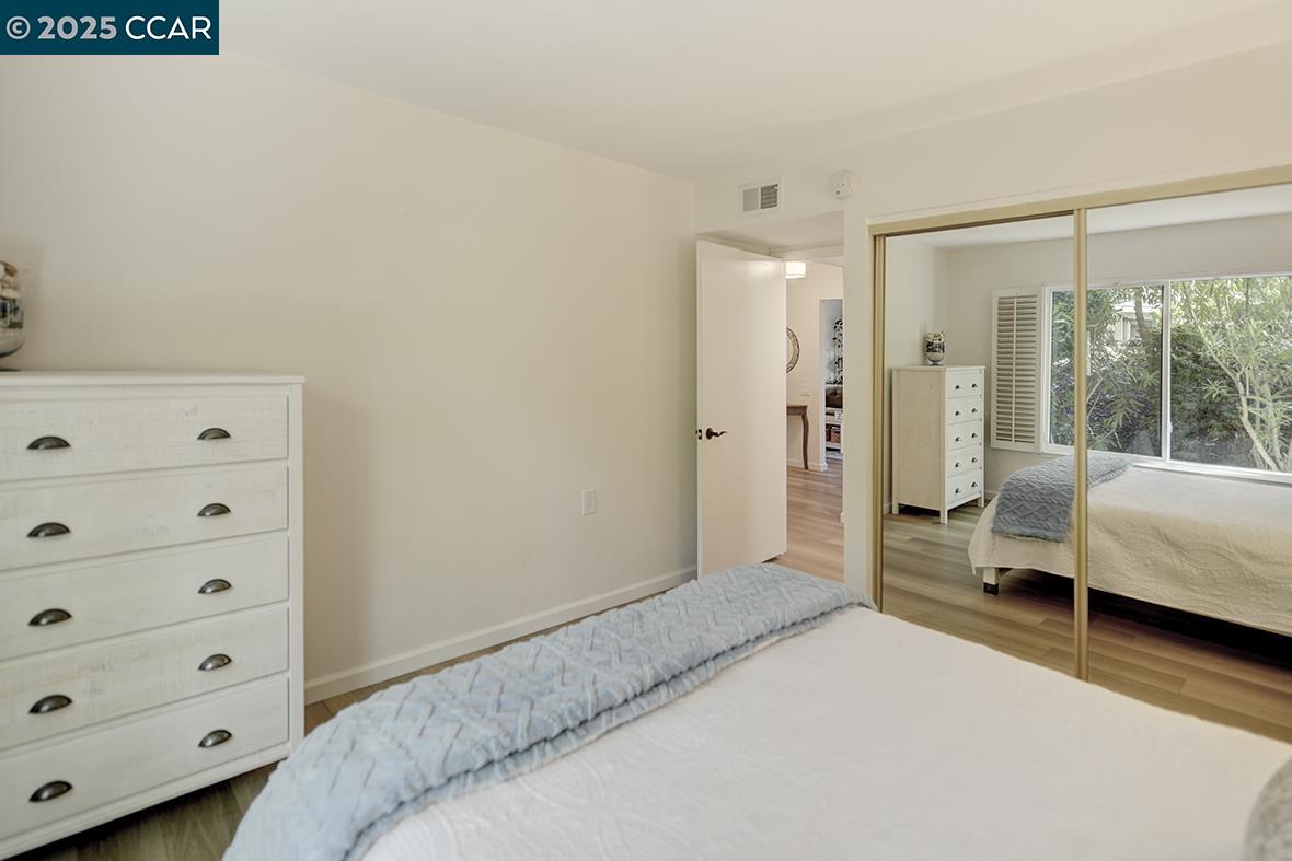 Photo #33: 41103868 Listing: Photo #33