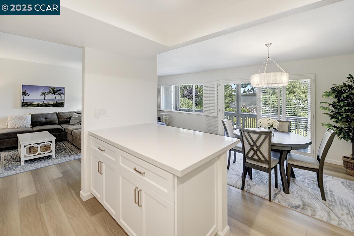 Photo #10: 41103868 Listing: Photo #10