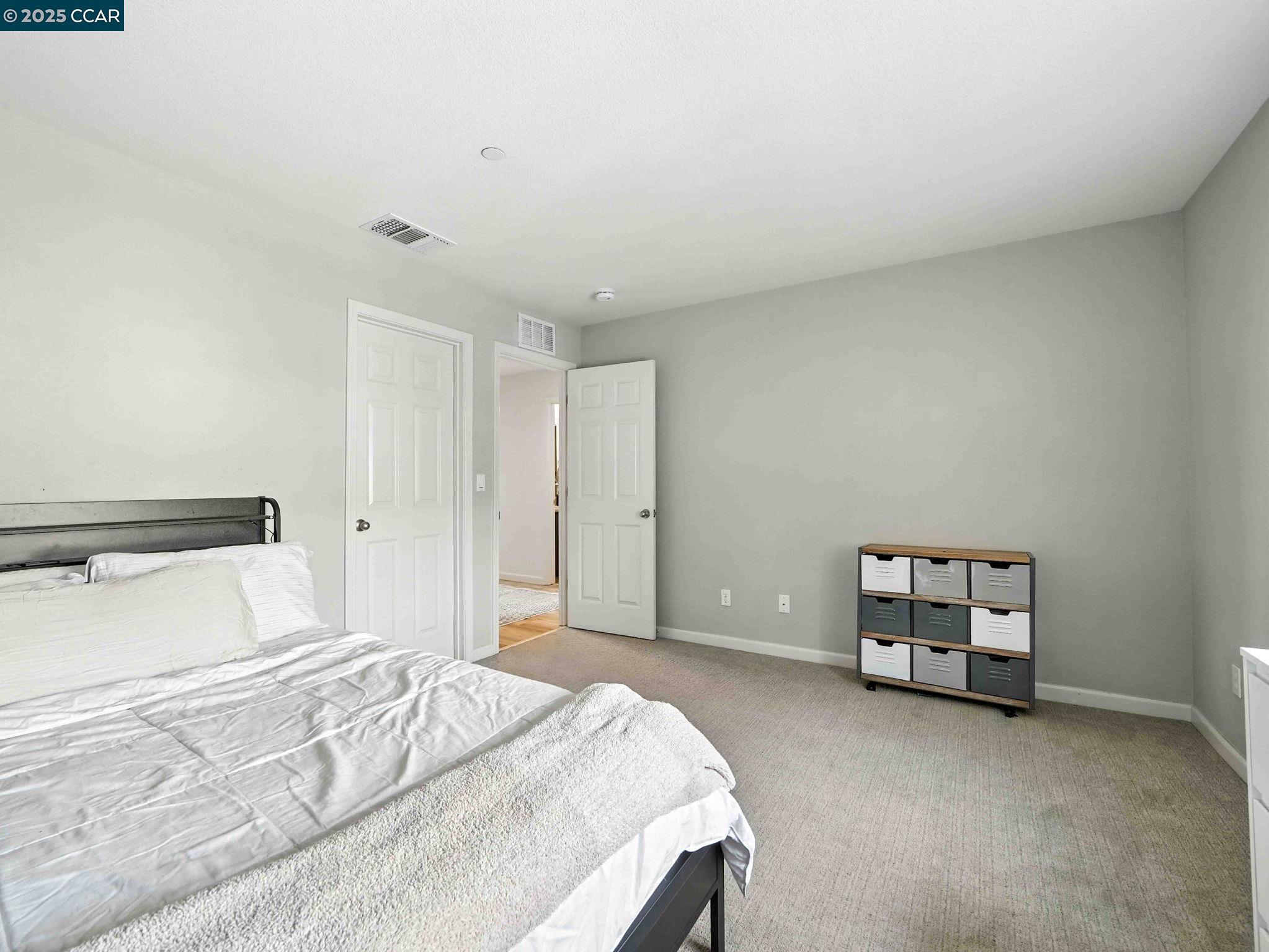 Detail Gallery Image 23 of 51 For 2433 Sanders Ln, Fairfield,  CA 94533 - 4 Beds | 2/1 Baths