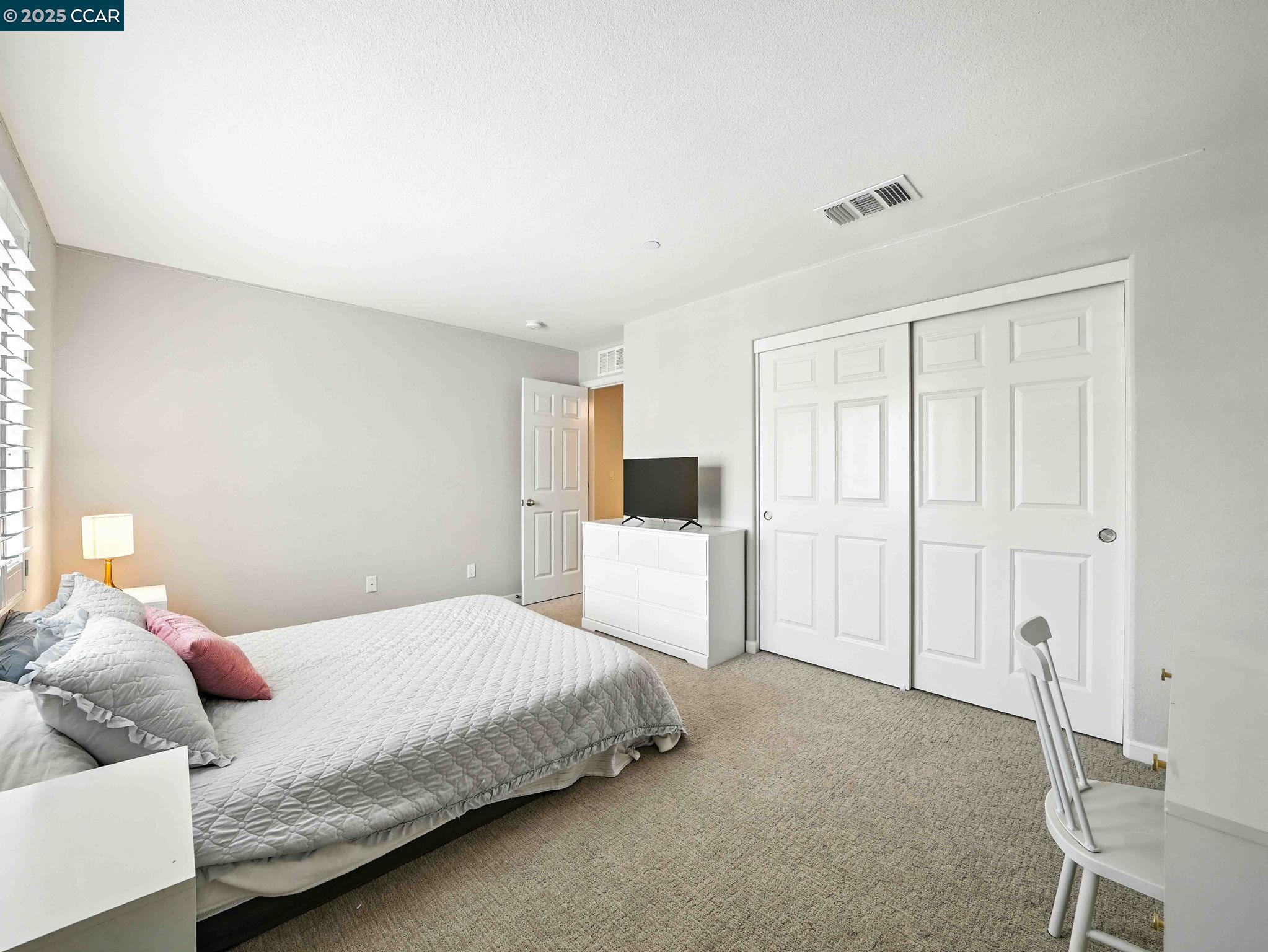 Detail Gallery Image 25 of 51 For 2433 Sanders Ln, Fairfield,  CA 94533 - 4 Beds | 2/1 Baths