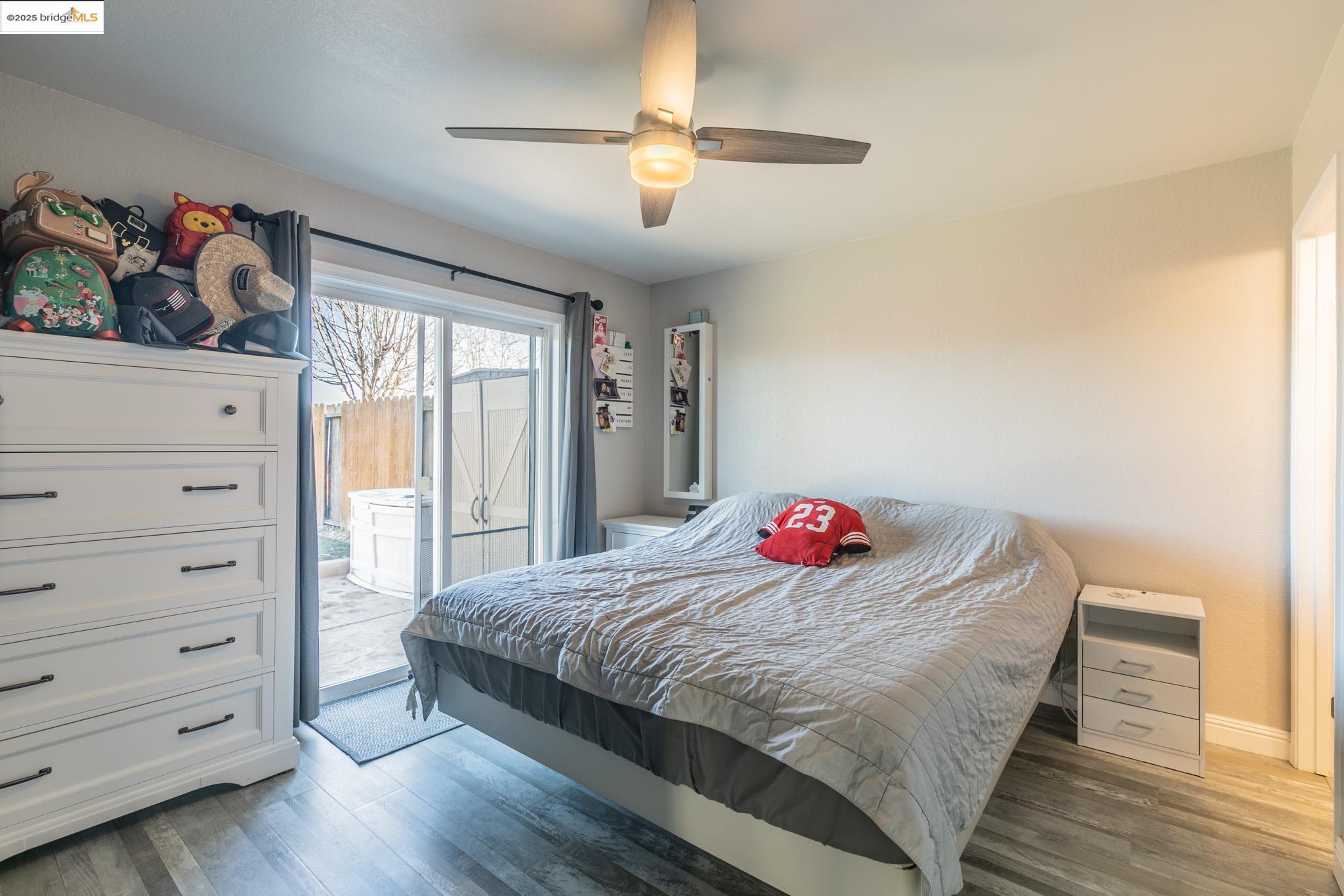 Detail Gallery Image 21 of 37 For 2035 Monterey Dr, Livermore,  CA 94551 - 3 Beds | 2 Baths