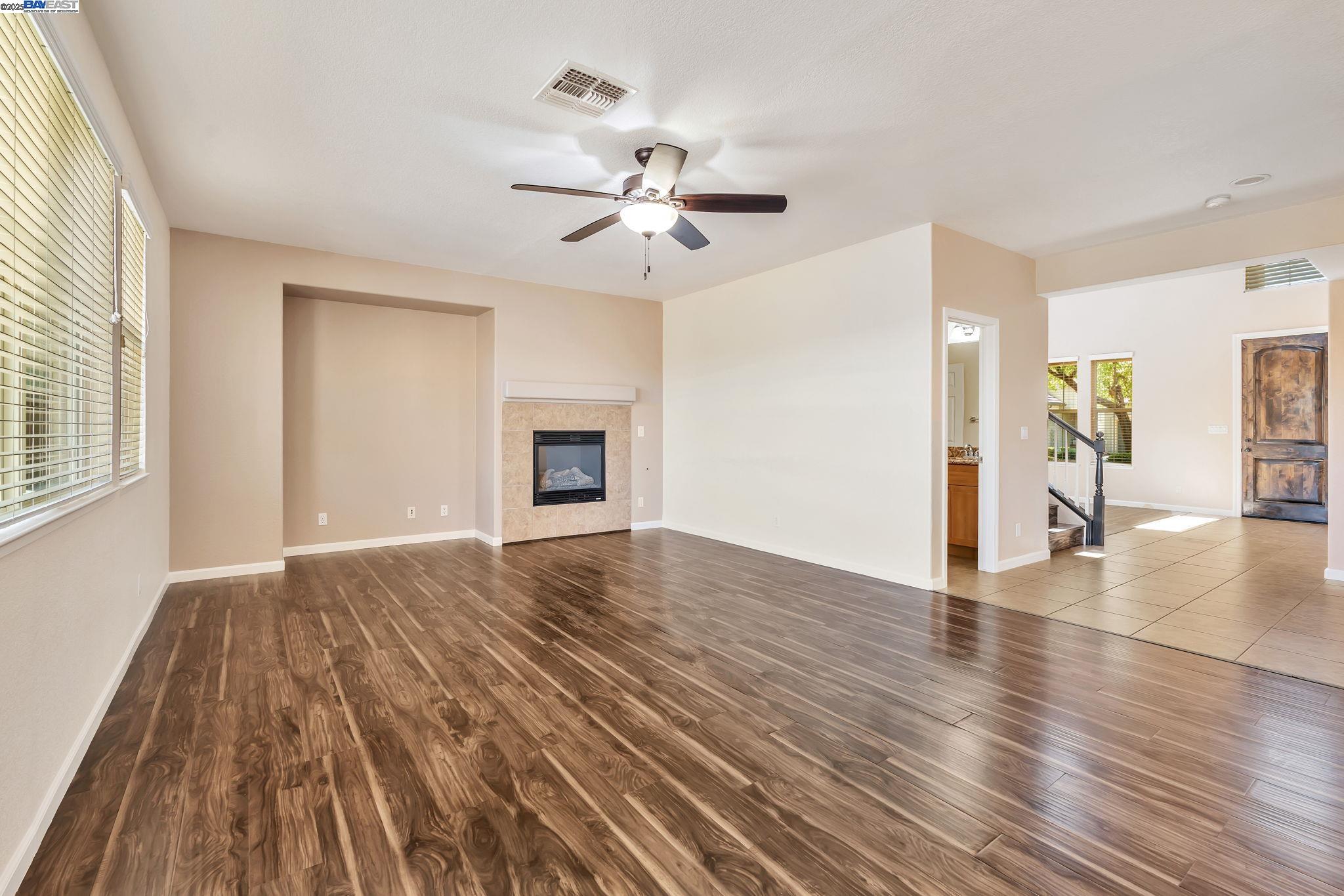 Detail Gallery Image 13 of 54 For 9019 Tee Box Ct, Patterson,  CA 95363 - 4 Beds | 2/1 Baths