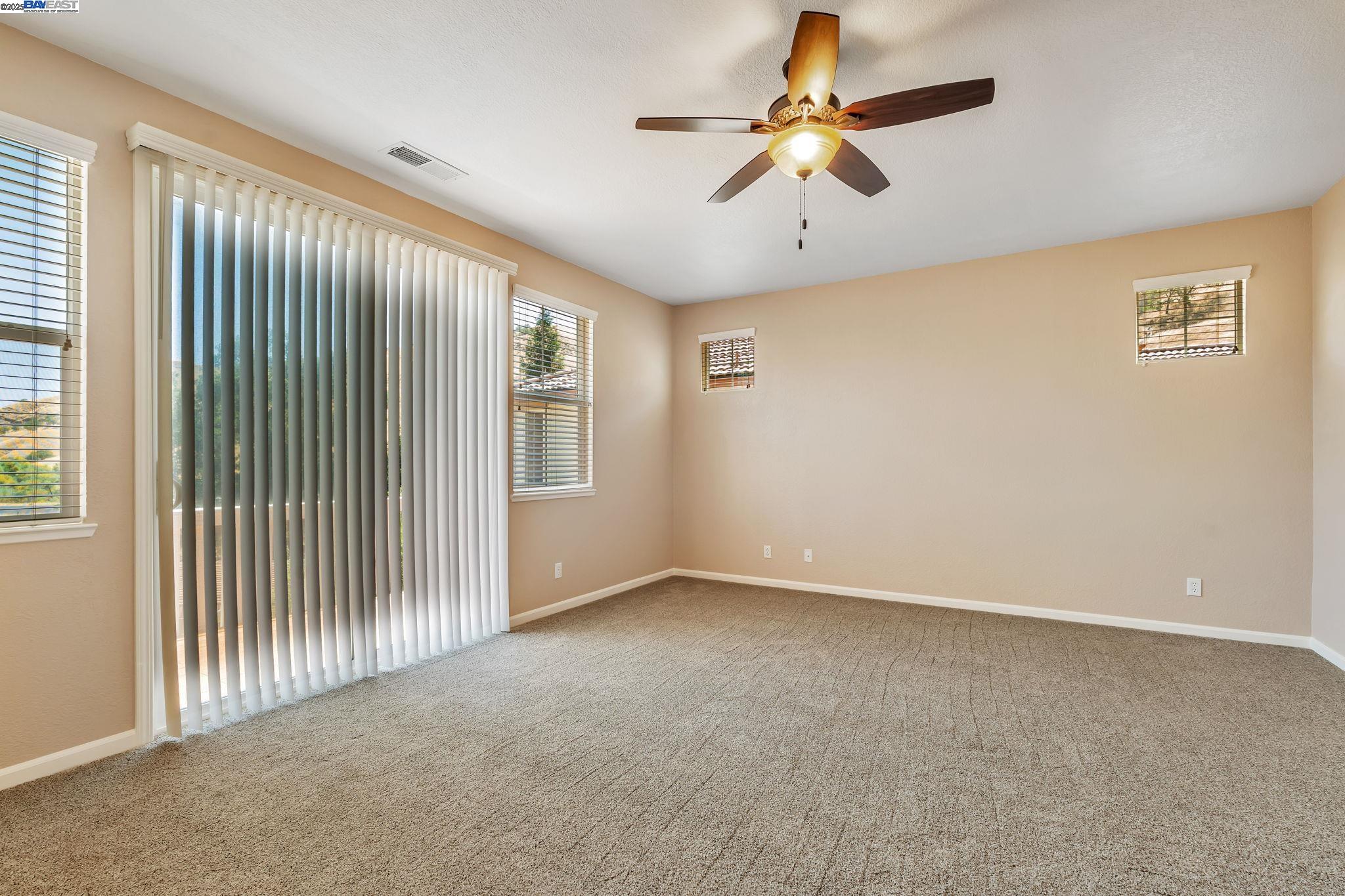 Detail Gallery Image 34 of 54 For 9019 Tee Box Ct, Patterson,  CA 95363 - 4 Beds | 2/1 Baths