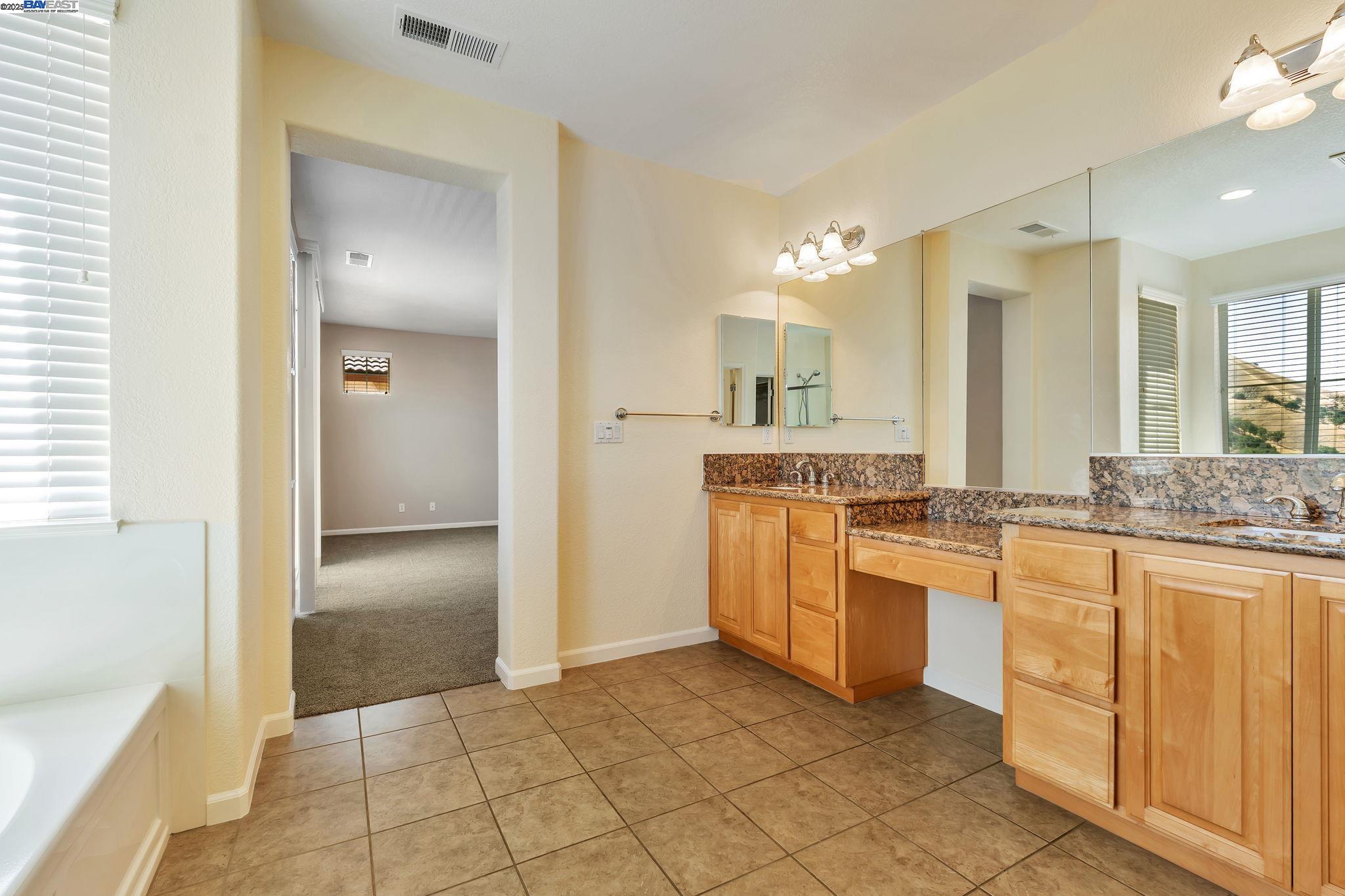 Detail Gallery Image 40 of 54 For 9019 Tee Box Ct, Patterson,  CA 95363 - 4 Beds | 2/1 Baths