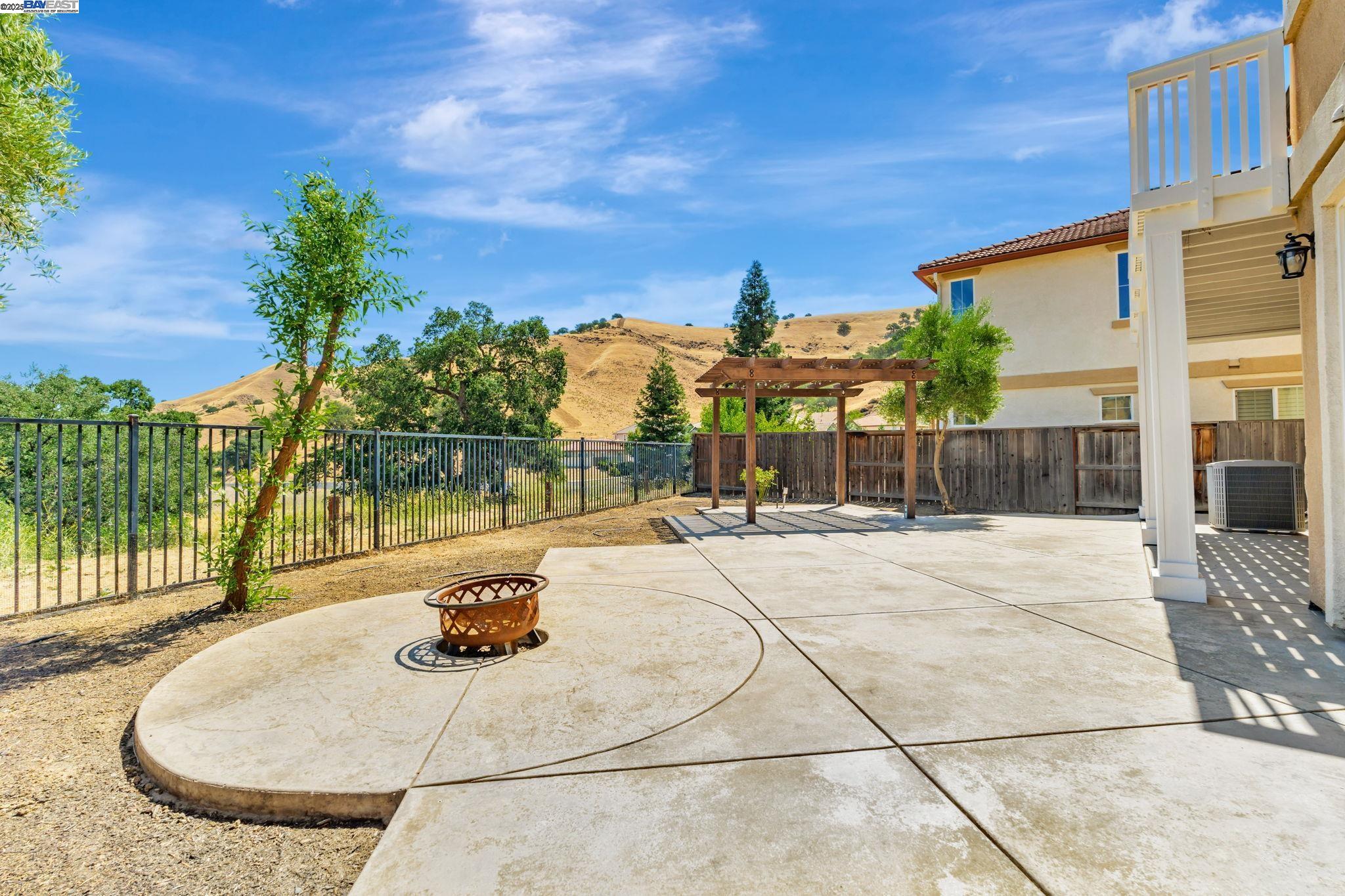 Detail Gallery Image 47 of 54 For 9019 Tee Box Ct, Patterson,  CA 95363 - 4 Beds | 2/1 Baths