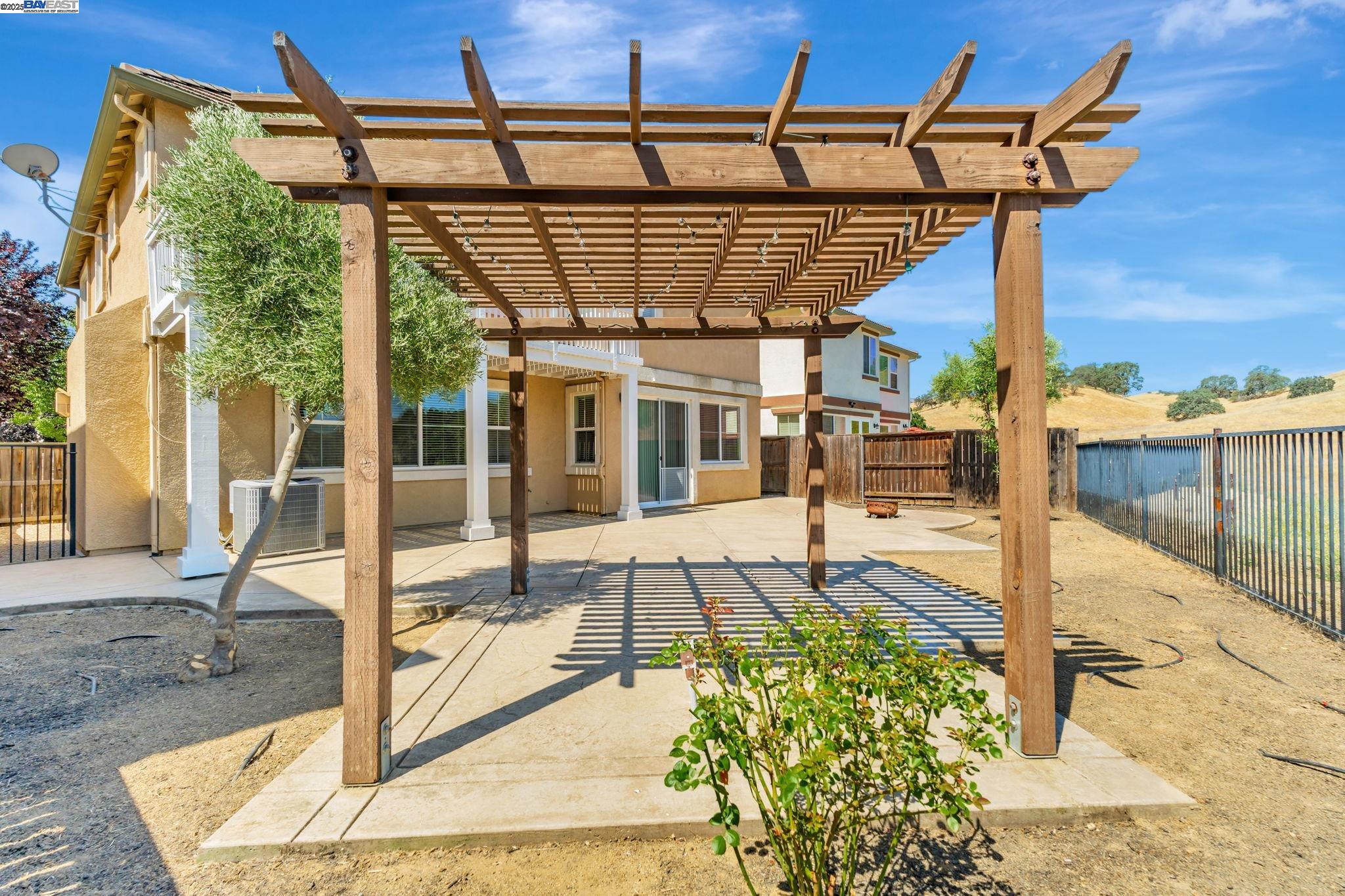Detail Gallery Image 48 of 54 For 9019 Tee Box Ct, Patterson,  CA 95363 - 4 Beds | 2/1 Baths