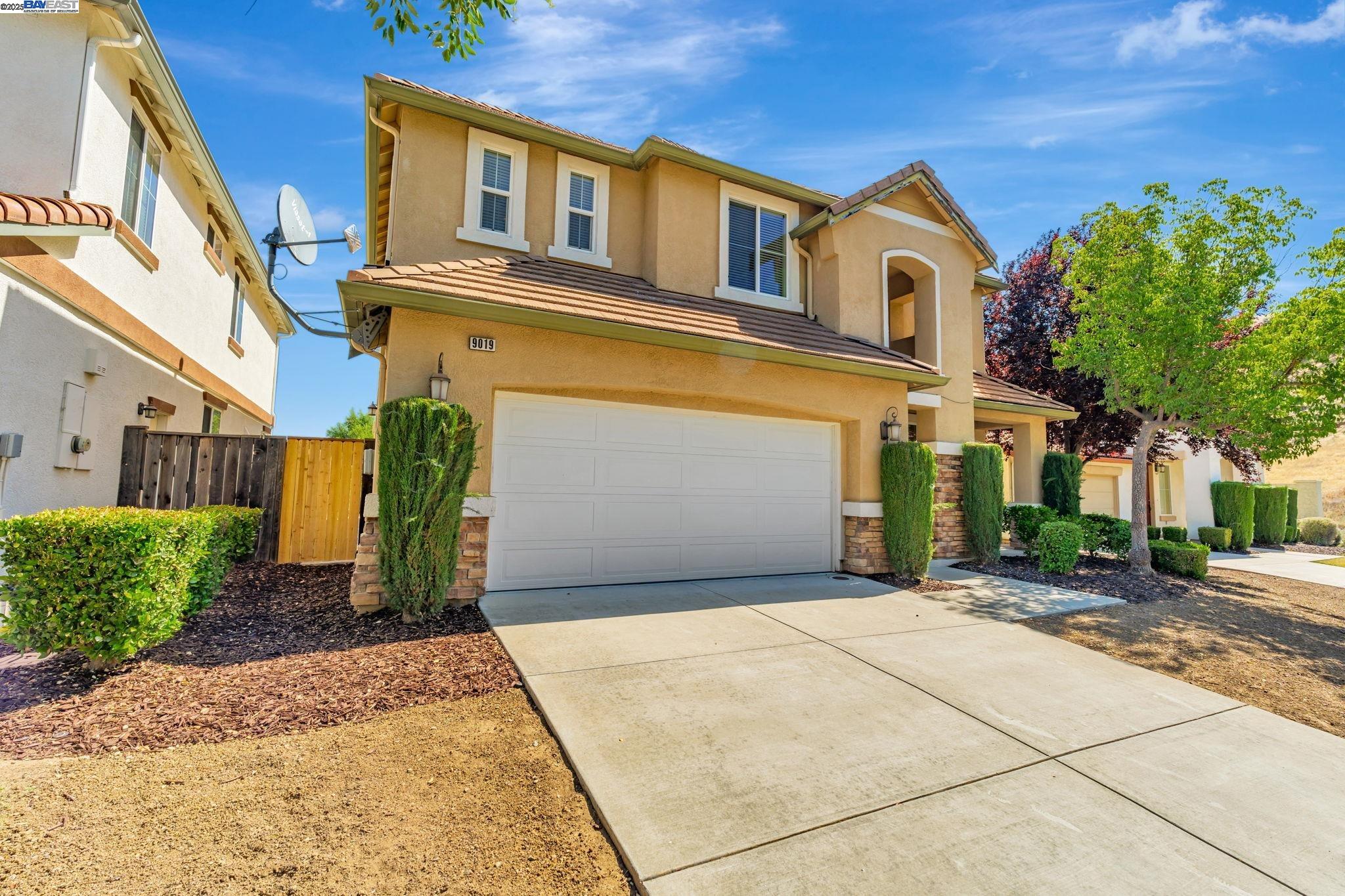 Detail Gallery Image 6 of 54 For 9019 Tee Box Ct, Patterson,  CA 95363 - 4 Beds | 2/1 Baths