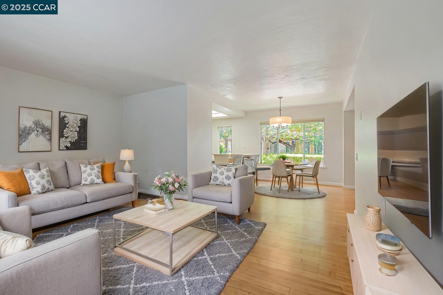 Photo #3: 41103874 Listing 