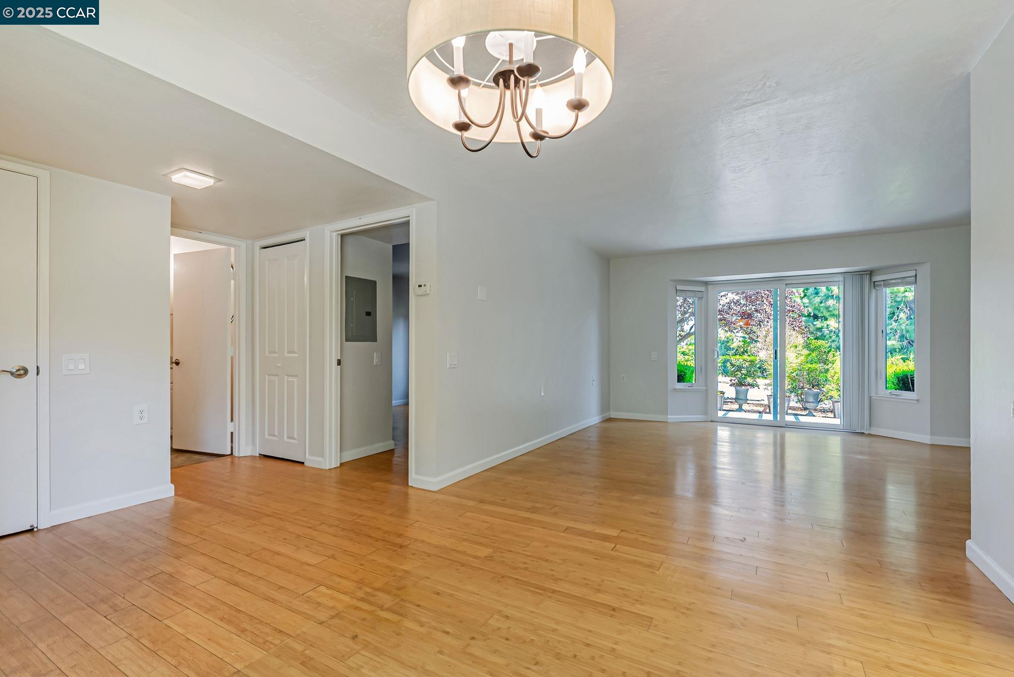 Photo #18: 41103874 Listing: Photo #18