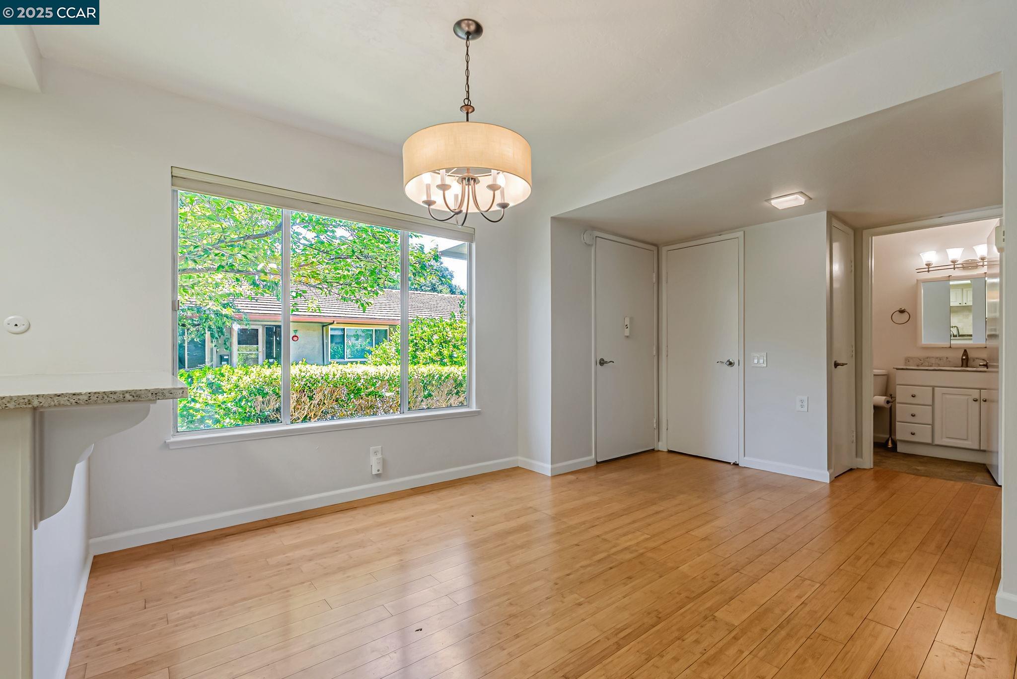 Photo #20: 41103874 Listing: Photo #20