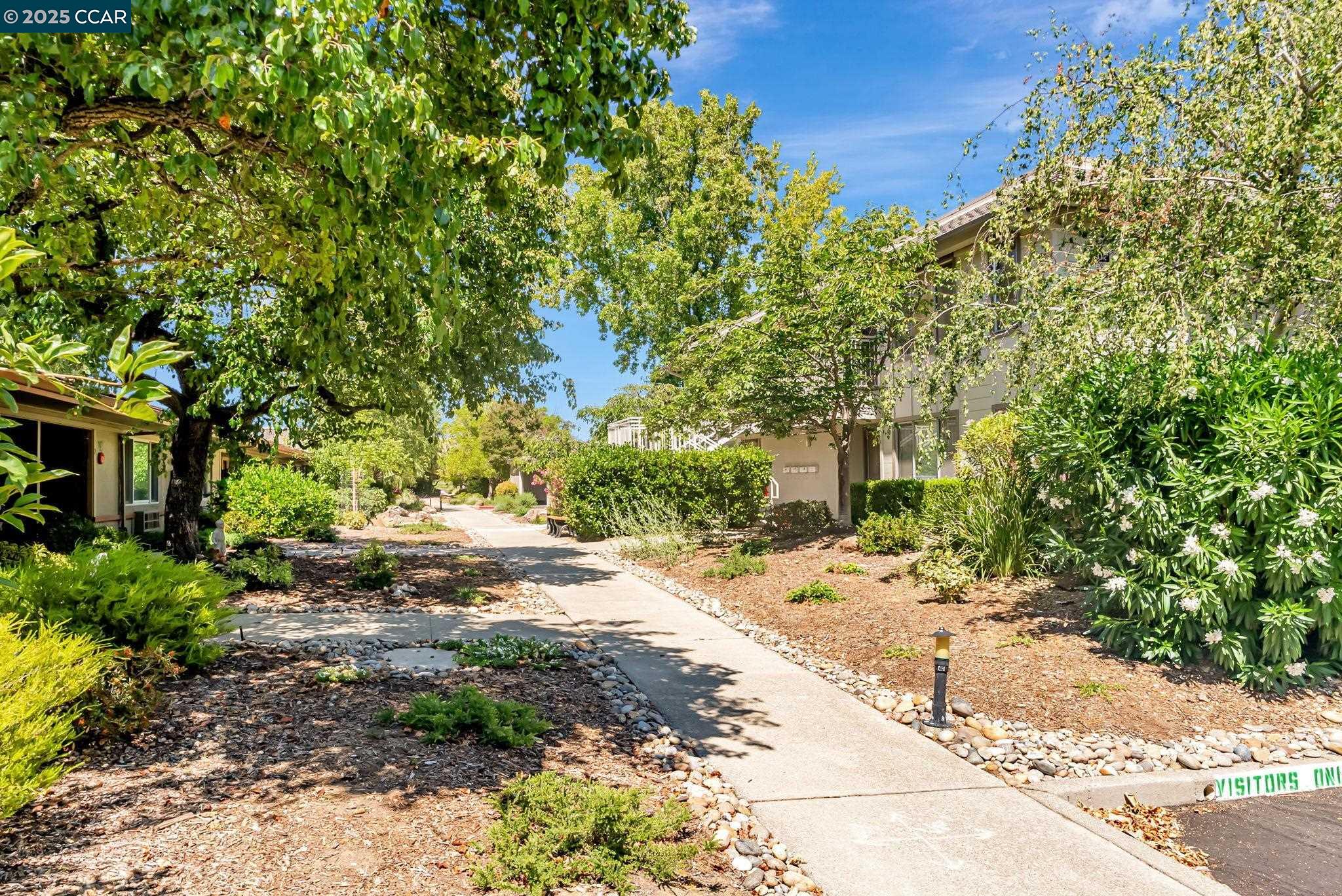 Photo #28: 41103874 Listing: Photo #28