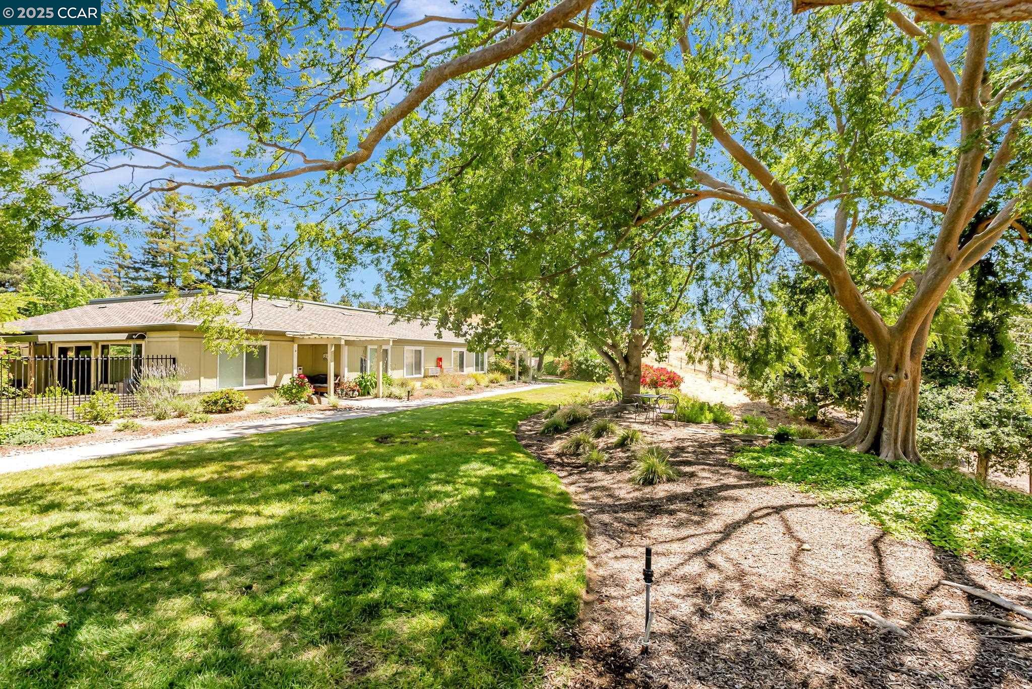 Photo #30: 41103874 Listing: Photo #30