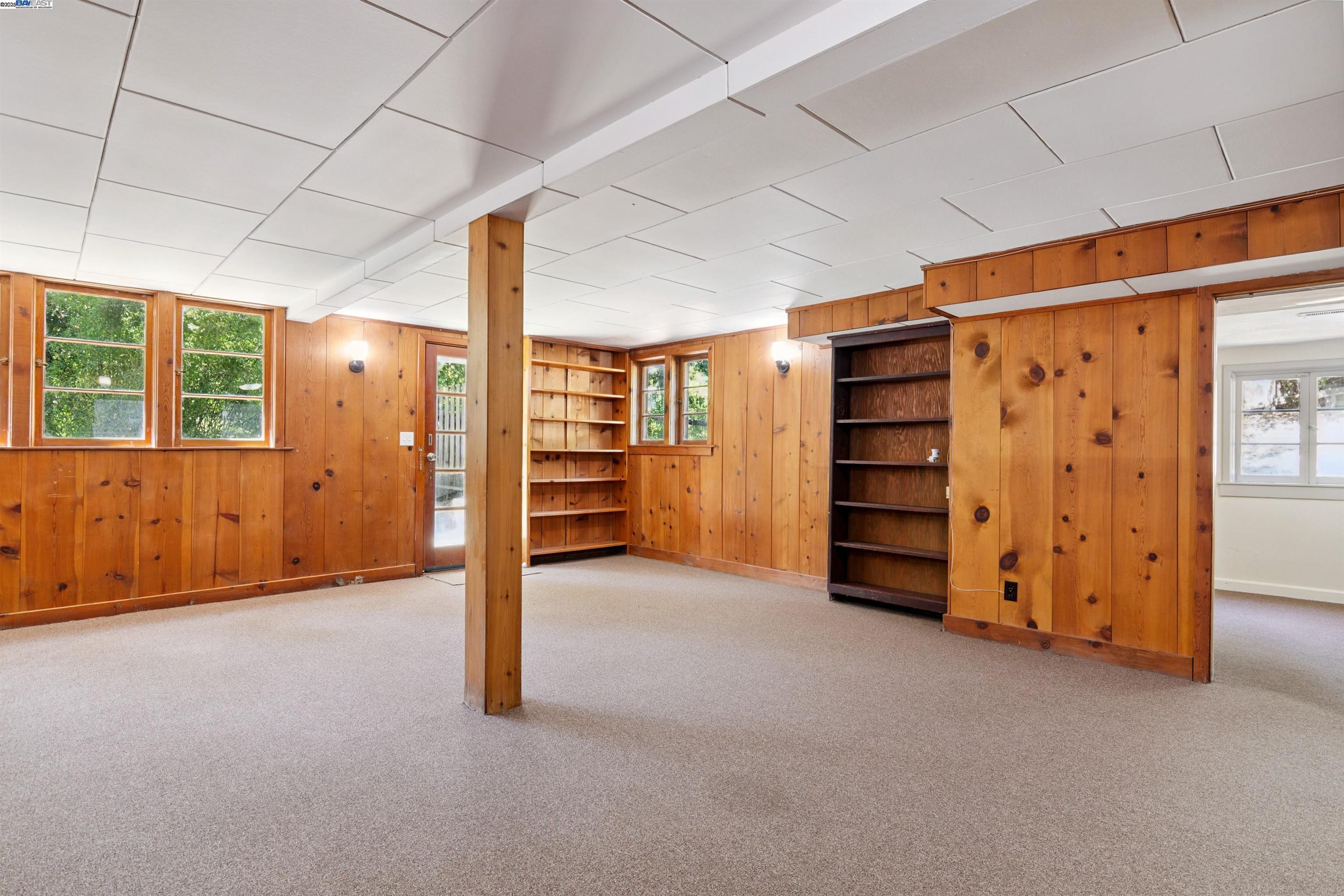 Detail Gallery Image 23 of 32 For 3476 Springhill Rd, Lafayette,  CA 94549-2528 - 4 Beds | 2 Baths