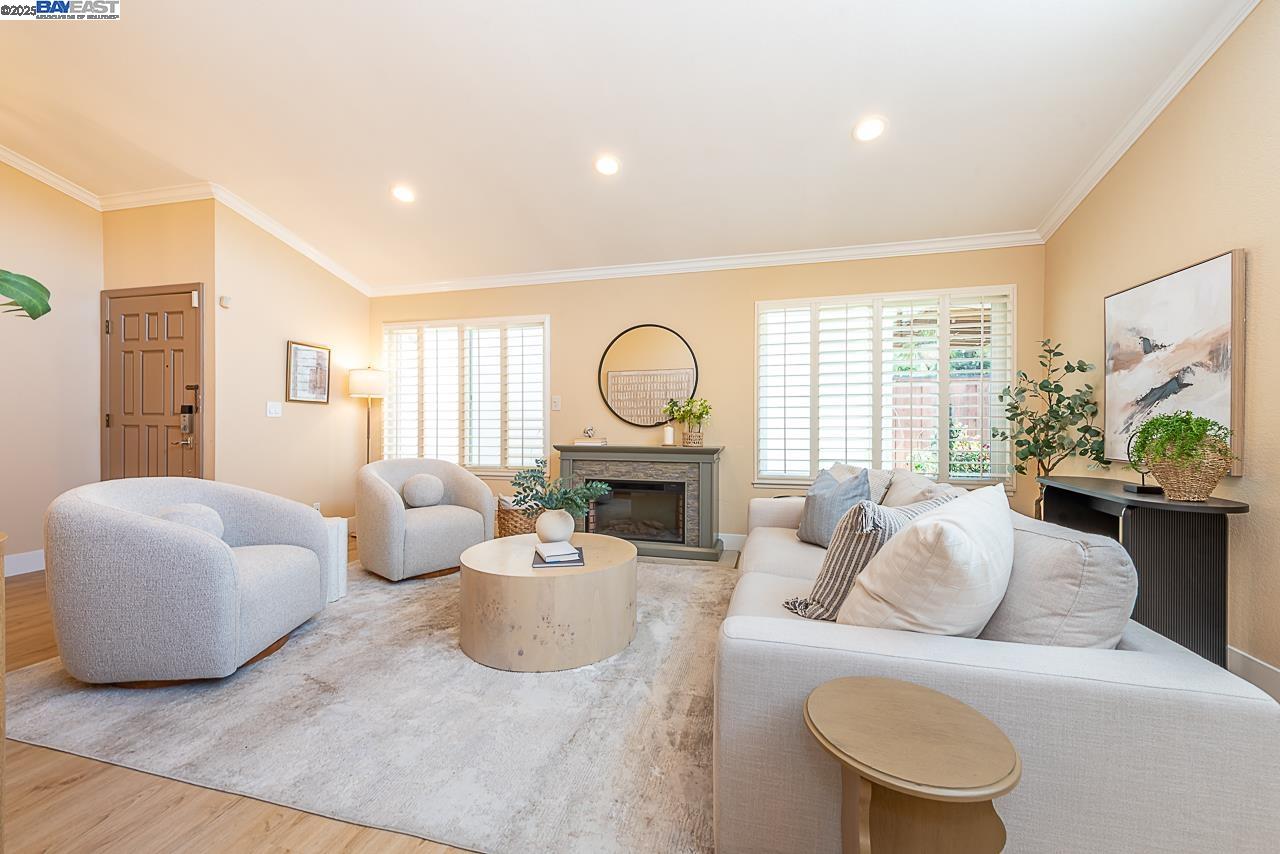 Detail Gallery Image 13 of 54 For 33036 Soquel St, Union City,  CA 94587 - 3 Beds | 2 Baths