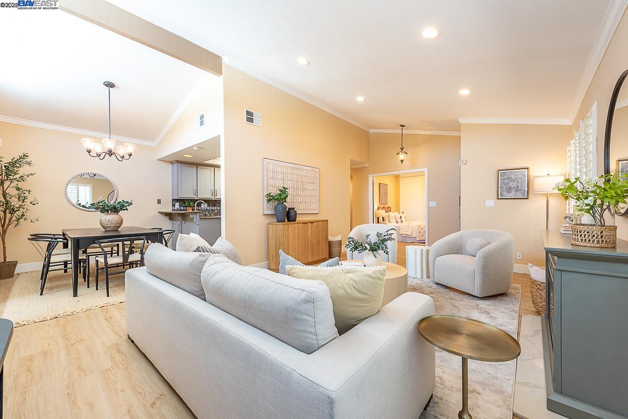 Detail Gallery Image 14 of 54 For 33036 Soquel St, Union City,  CA 94587 - 3 Beds | 2 Baths