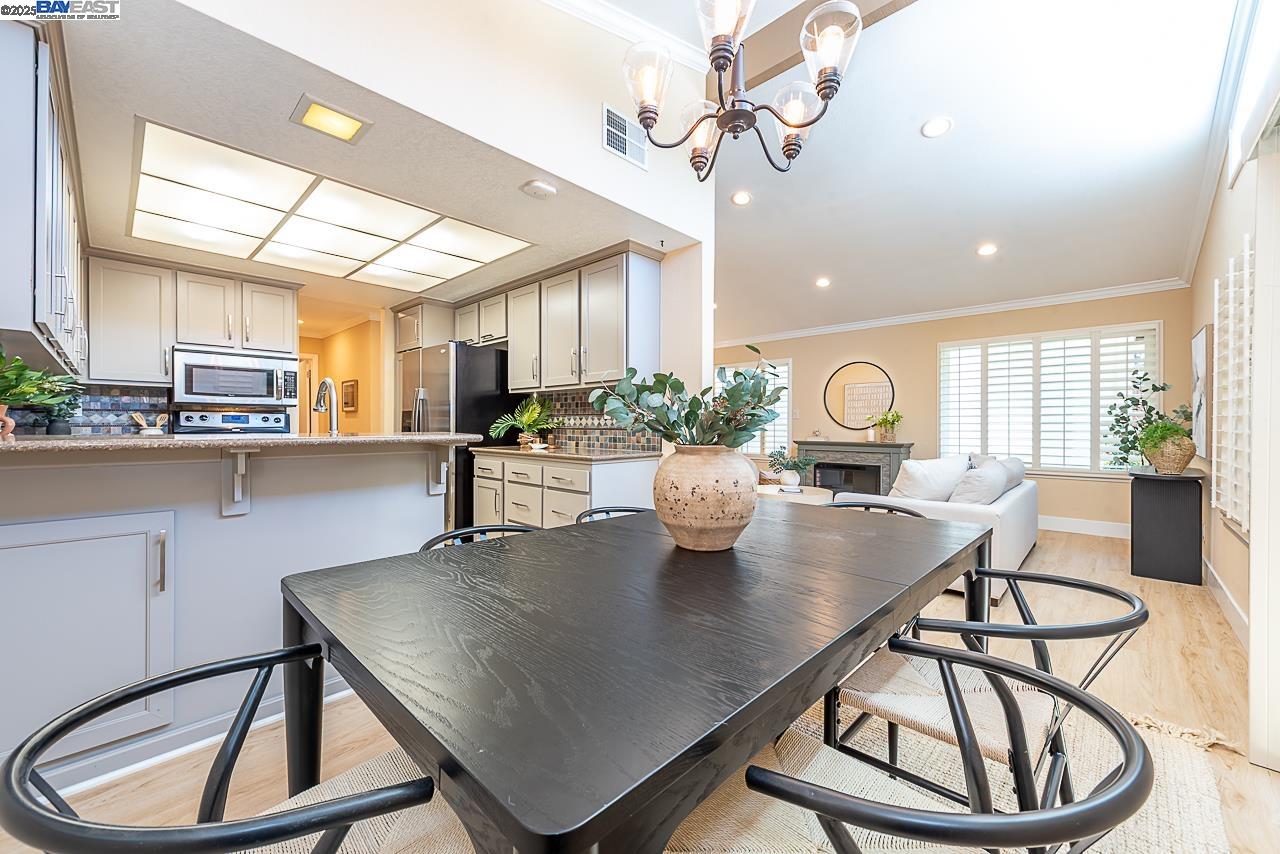Detail Gallery Image 17 of 54 For 33036 Soquel St, Union City,  CA 94587 - 3 Beds | 2 Baths