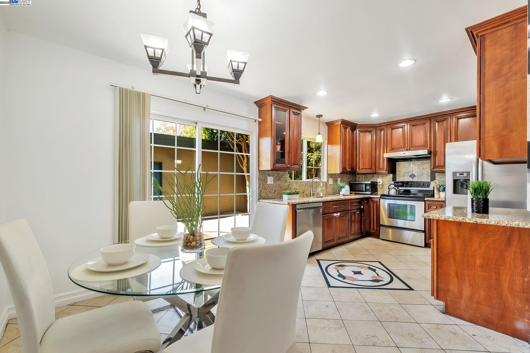 Photo #17: 41103879 Listing: Photo #17