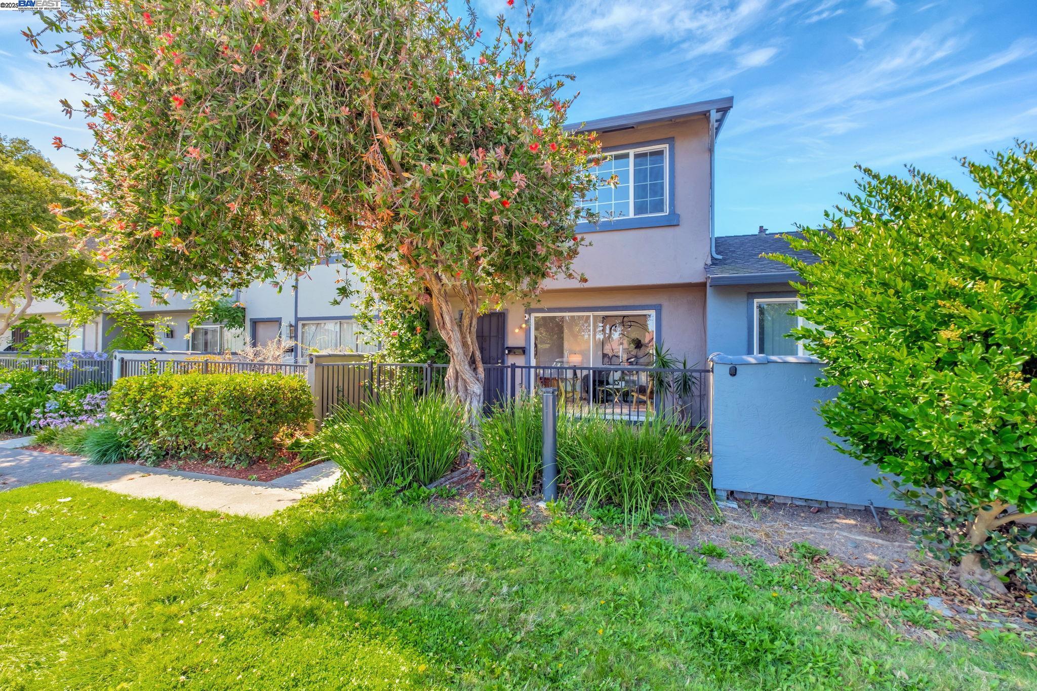 Photo #4: 41103879 Listing 