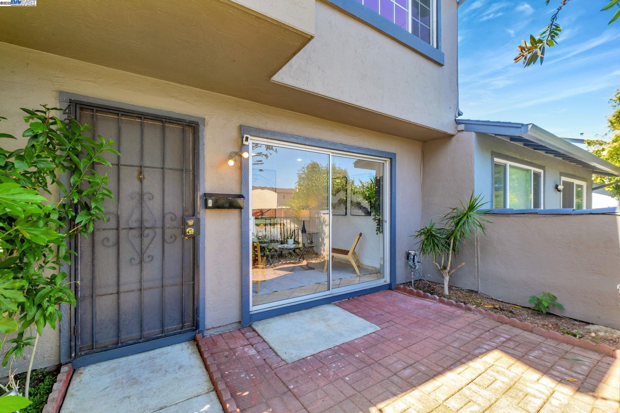 Photo #5: 41103879 Listing 
