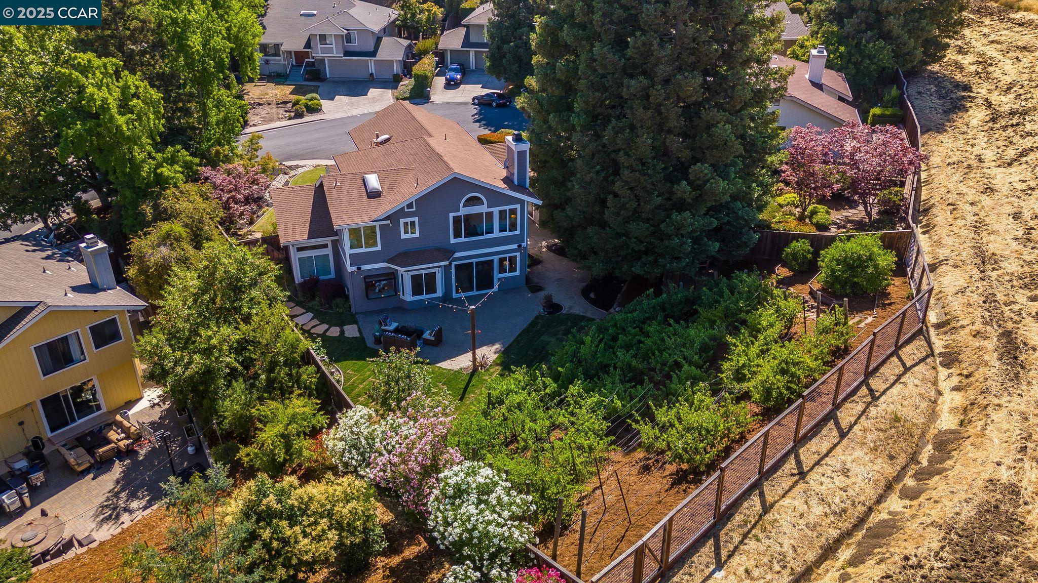 Detail Gallery Image 41 of 45 For 316 Valley High Dr, Pleasant Hill,  CA 94523 - 5 Beds | 3 Baths