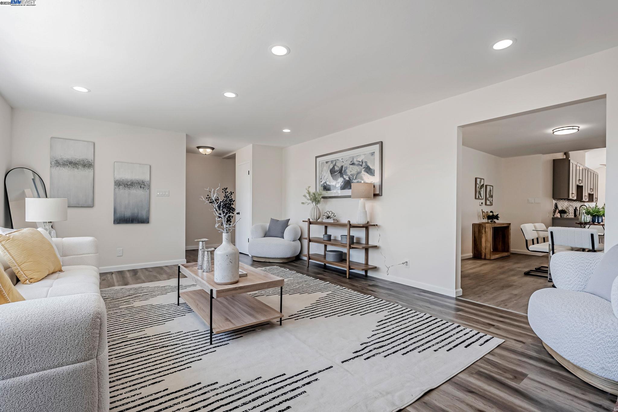 Detail Gallery Image 9 of 48 For 18353 Carlwyn Dr, Castro Valley,  CA 94546 - 3 Beds | 3 Baths