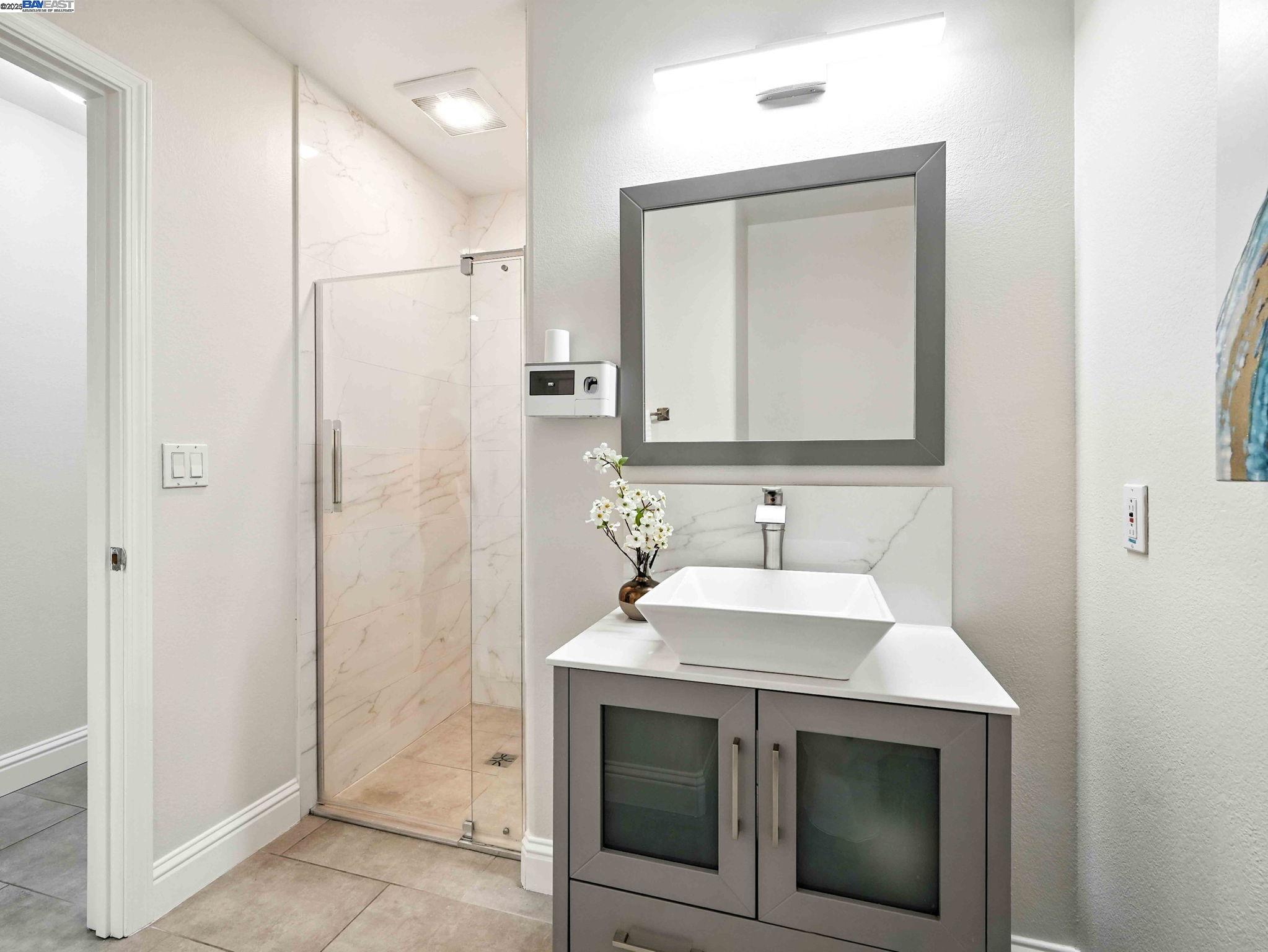 Detail Gallery Image 21 of 60 For 2153 Vintage Ln, Livermore,  CA 94550 - 5 Beds | 3/1 Baths