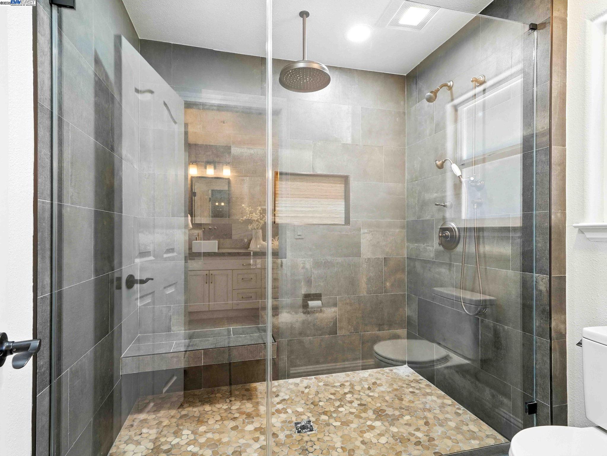 Detail Gallery Image 31 of 60 For 2153 Vintage Ln, Livermore,  CA 94550 - 5 Beds | 3/1 Baths
