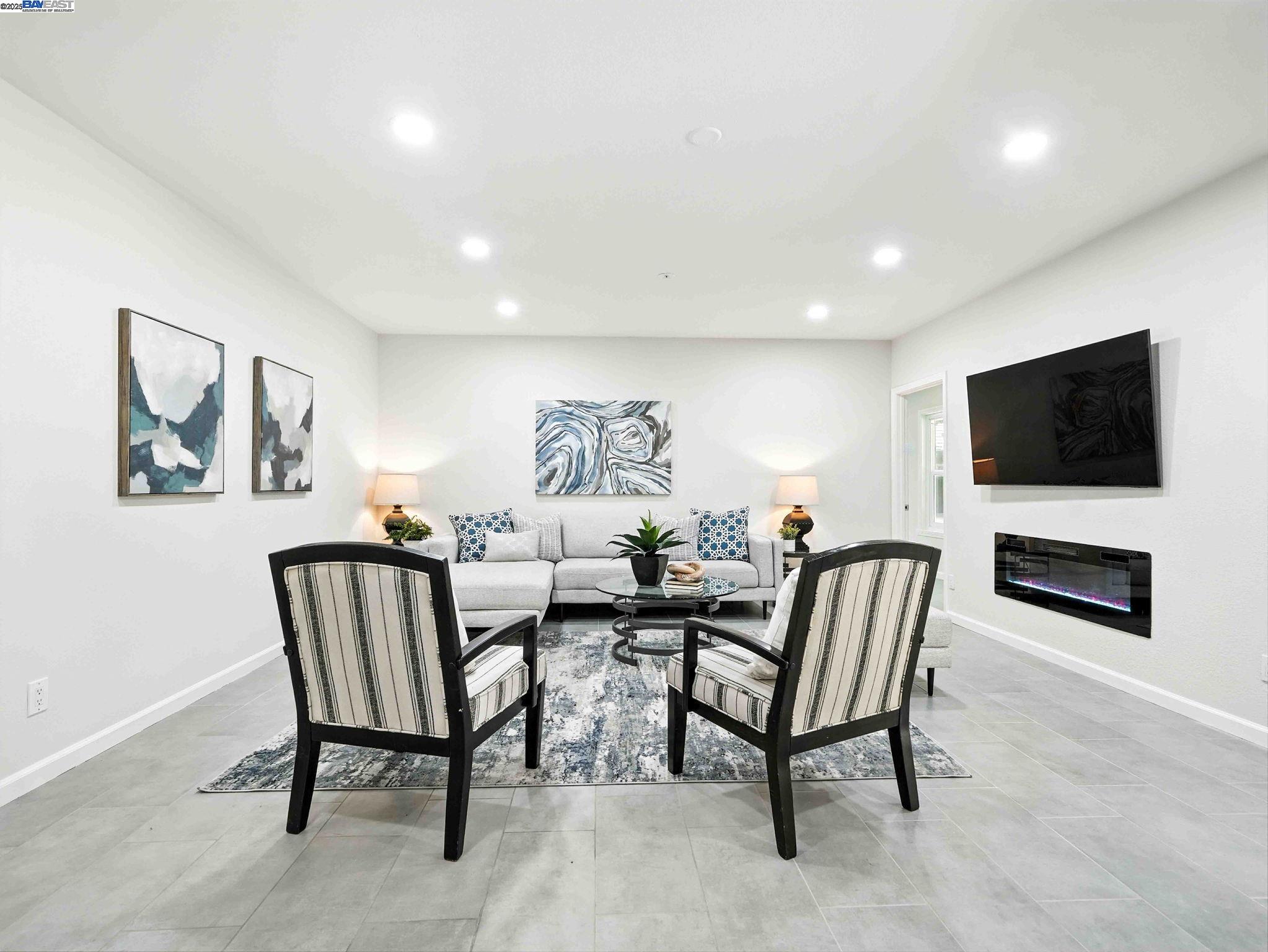 Detail Gallery Image 10 of 60 For 2153 Vintage Ln, Livermore,  CA 94550 - 5 Beds | 3/1 Baths