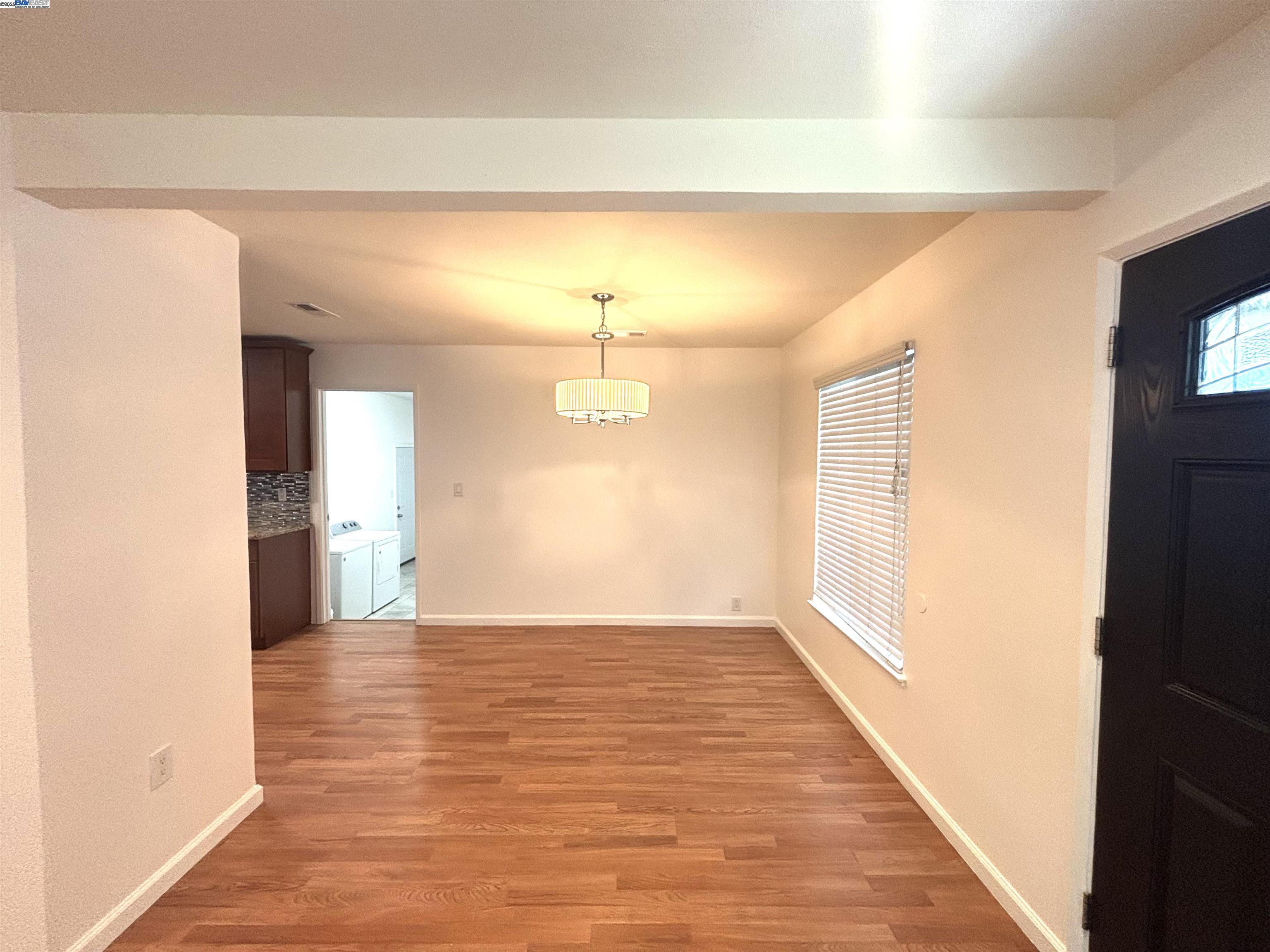 Detail Gallery Image 6 of 26 For 3428 San Marino Ave, San Jose,  CA 95127 - 4 Beds | 2 Baths