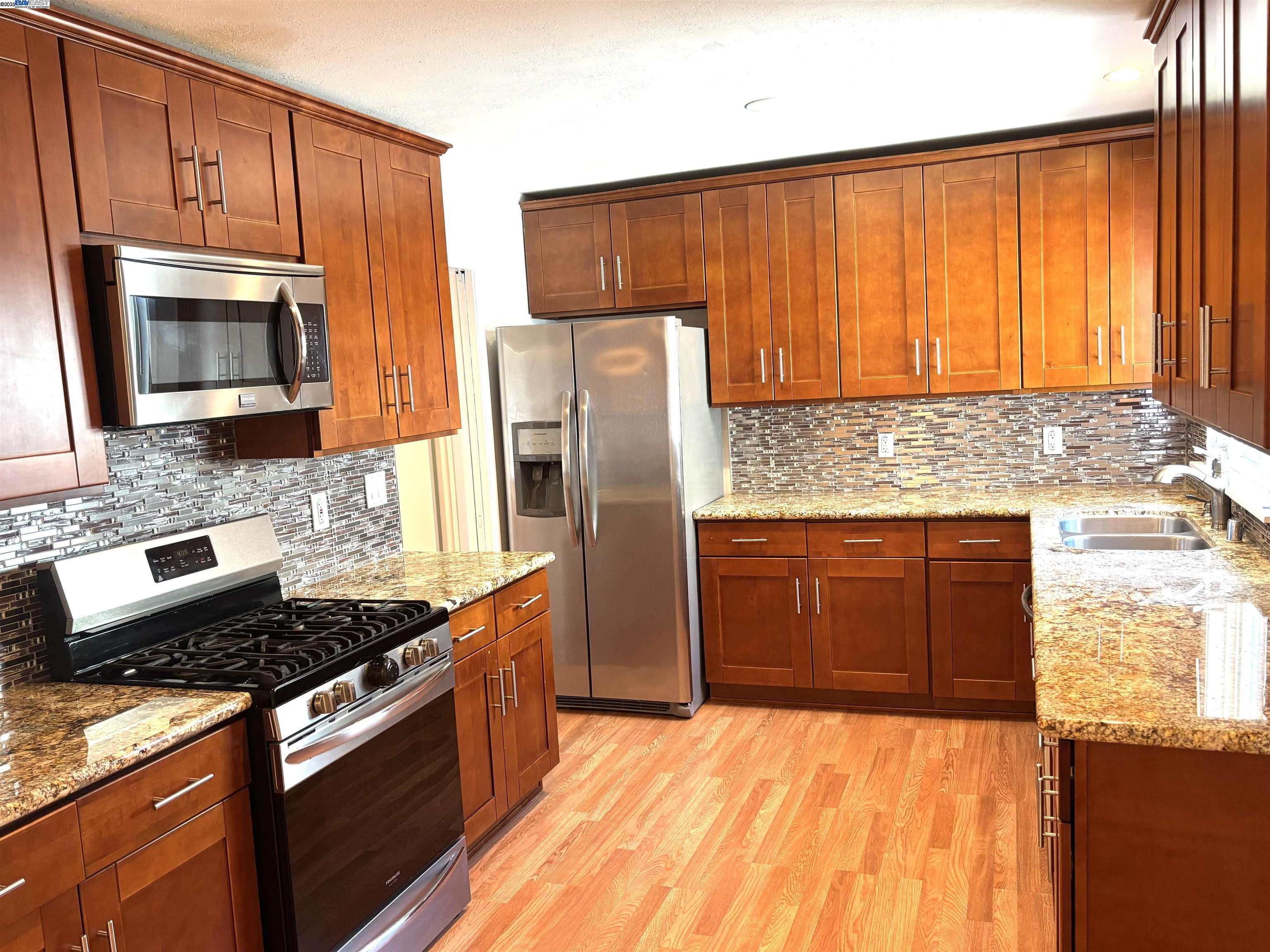Detail Gallery Image 8 of 26 For 3428 San Marino Ave, San Jose,  CA 95127 - 4 Beds | 2 Baths