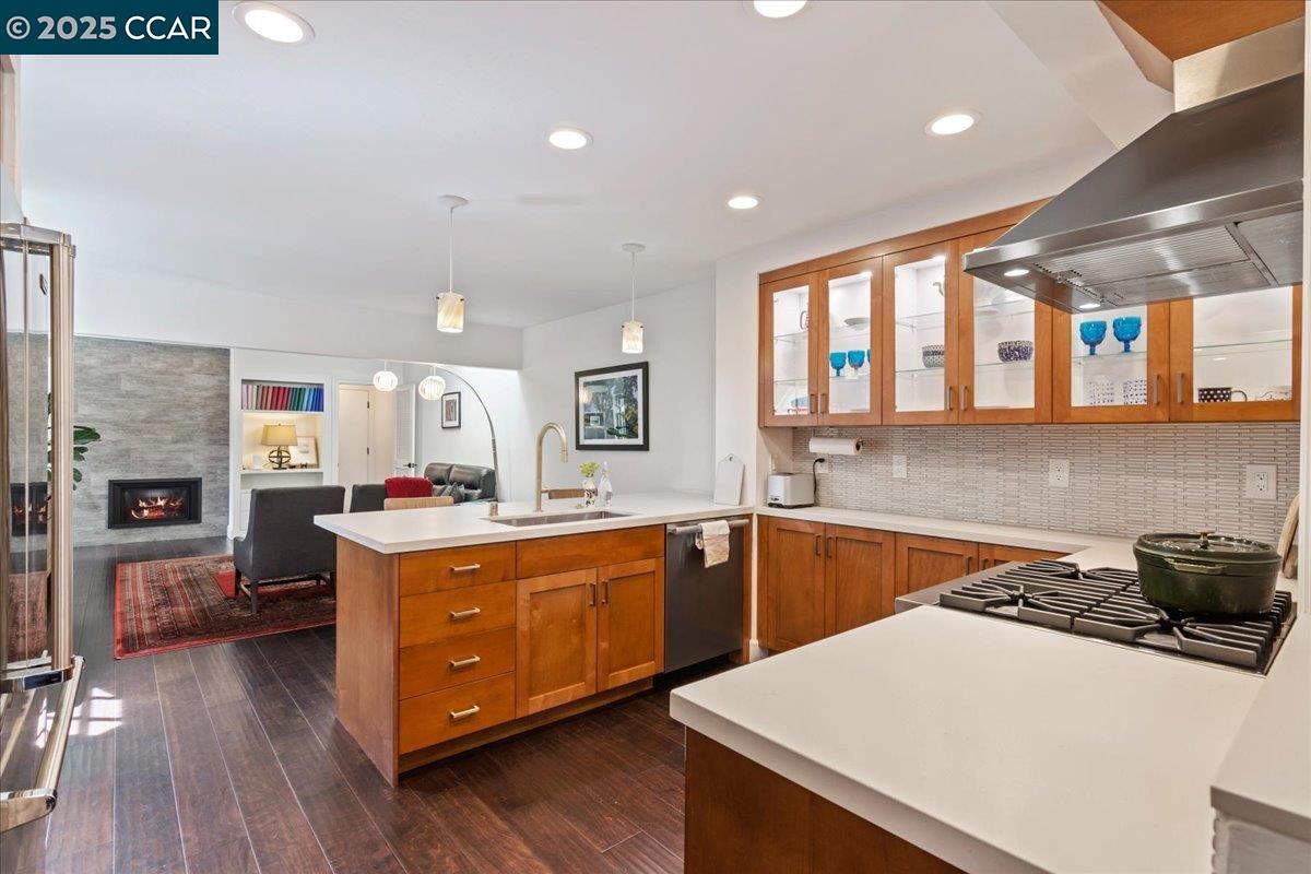 Photo #5: 41103886 Listing 