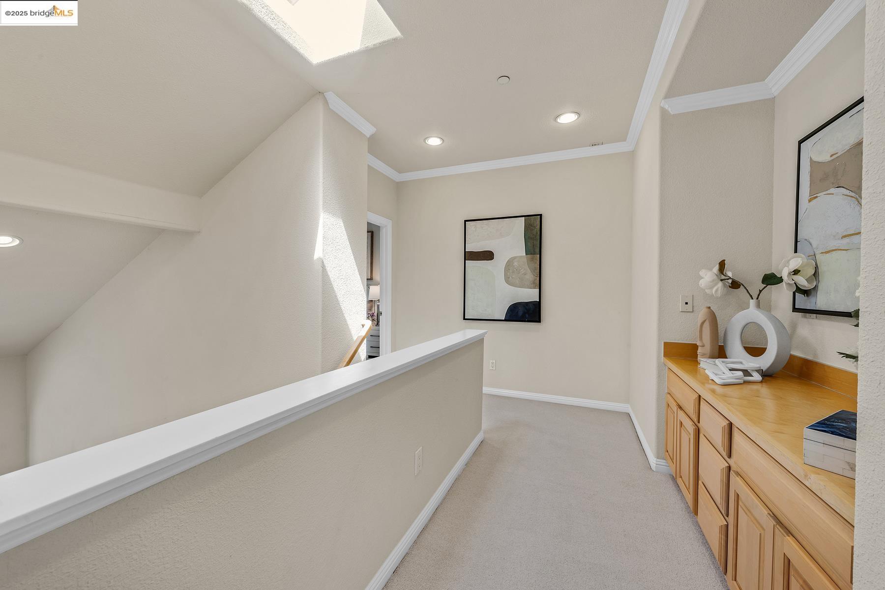 Detail Gallery Image 20 of 36 For 35 Amherst Ct, Menlo Park,  CA 94025 - 3 Beds | 3 Baths