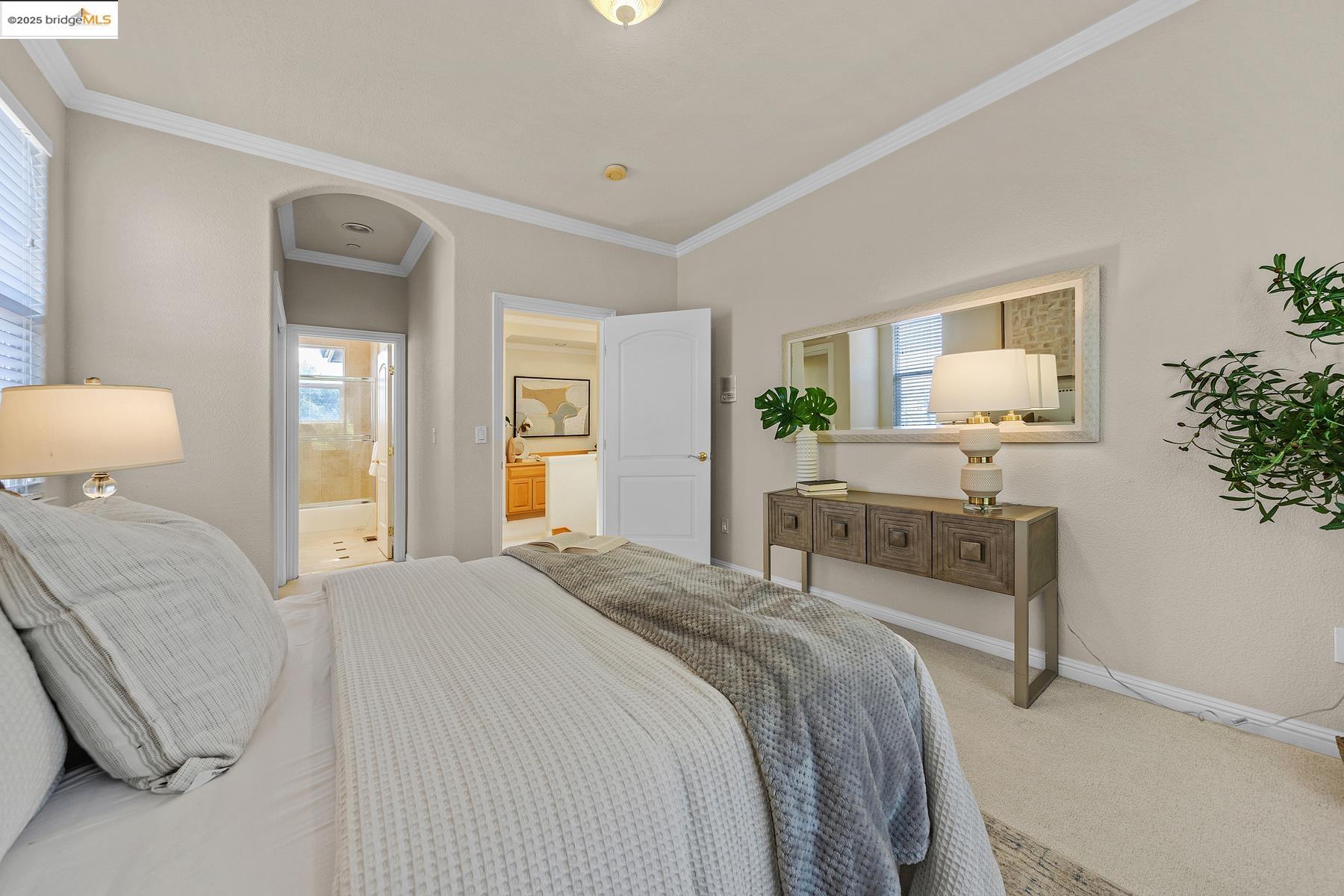 Detail Gallery Image 29 of 36 For 35 Amherst Ct, Menlo Park,  CA 94025 - 3 Beds | 3 Baths
