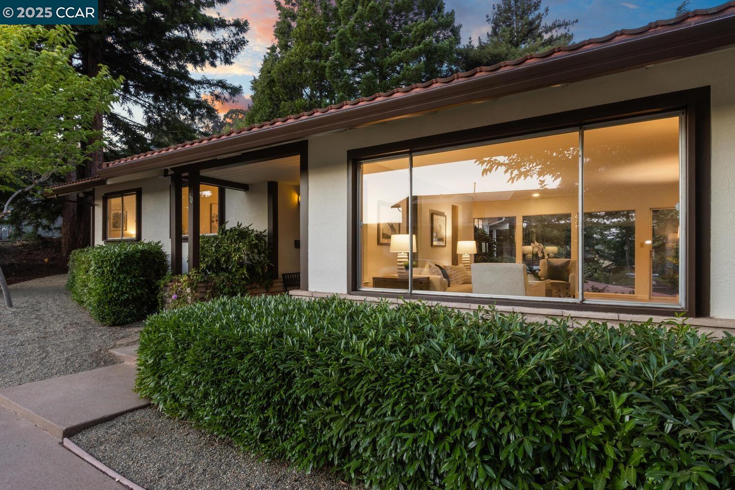 140 Warfield Drive, Moraga, California 94556, 4 Bedrooms Bedrooms, 10 Rooms Rooms,2 BathroomsBathrooms,Residential,For Sale,140 Warfield Drive,41103888