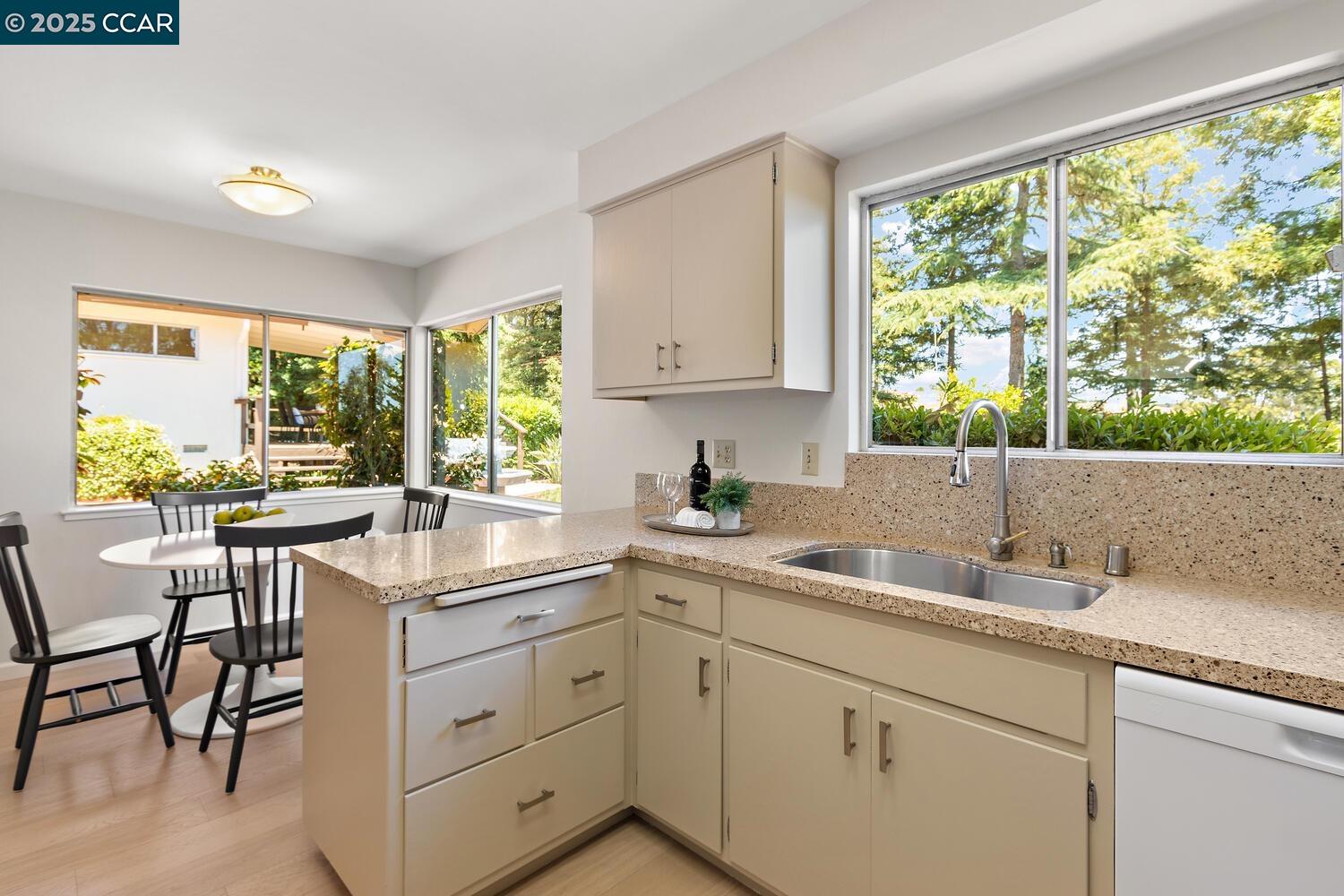 140 Warfield Drive, Moraga, California 94556, 4 Bedrooms Bedrooms, 10 Rooms Rooms,2 BathroomsBathrooms,Residential,For Sale,140 Warfield Drive,41103888