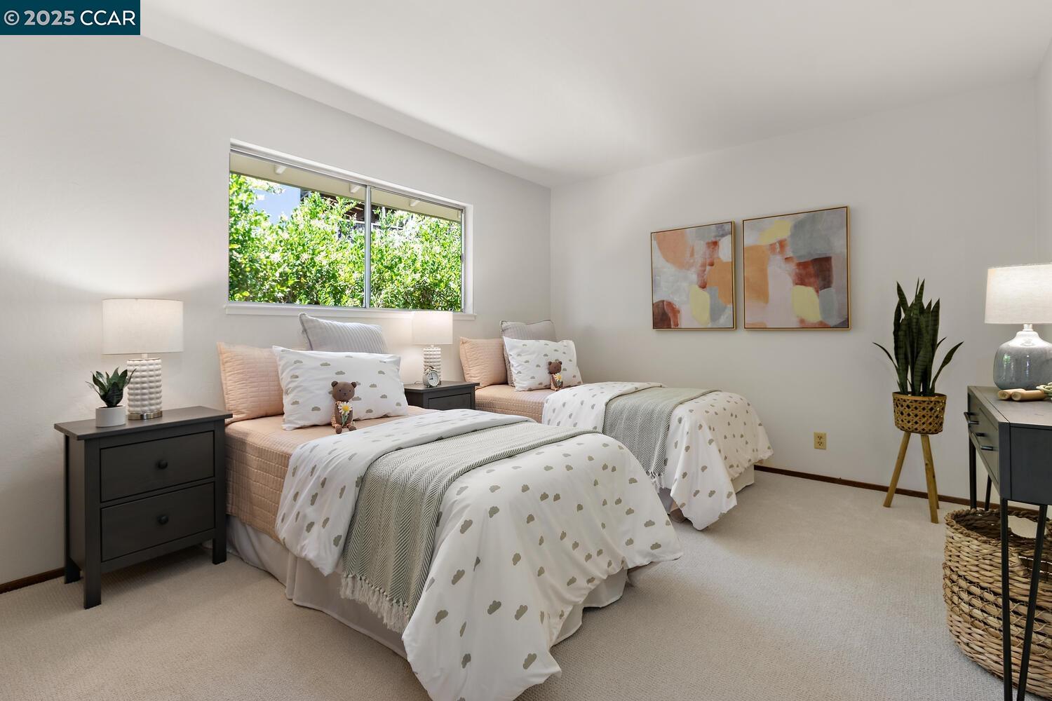 140 Warfield Drive, Moraga, California 94556, 4 Bedrooms Bedrooms, 10 Rooms Rooms,2 BathroomsBathrooms,Residential,For Sale,140 Warfield Drive,41103888