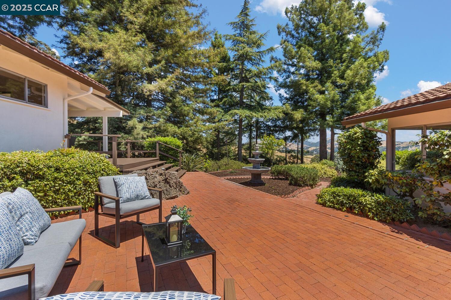 140 Warfield Drive, Moraga, California 94556, 4 Bedrooms Bedrooms, 10 Rooms Rooms,2 BathroomsBathrooms,Residential,For Sale,140 Warfield Drive,41103888